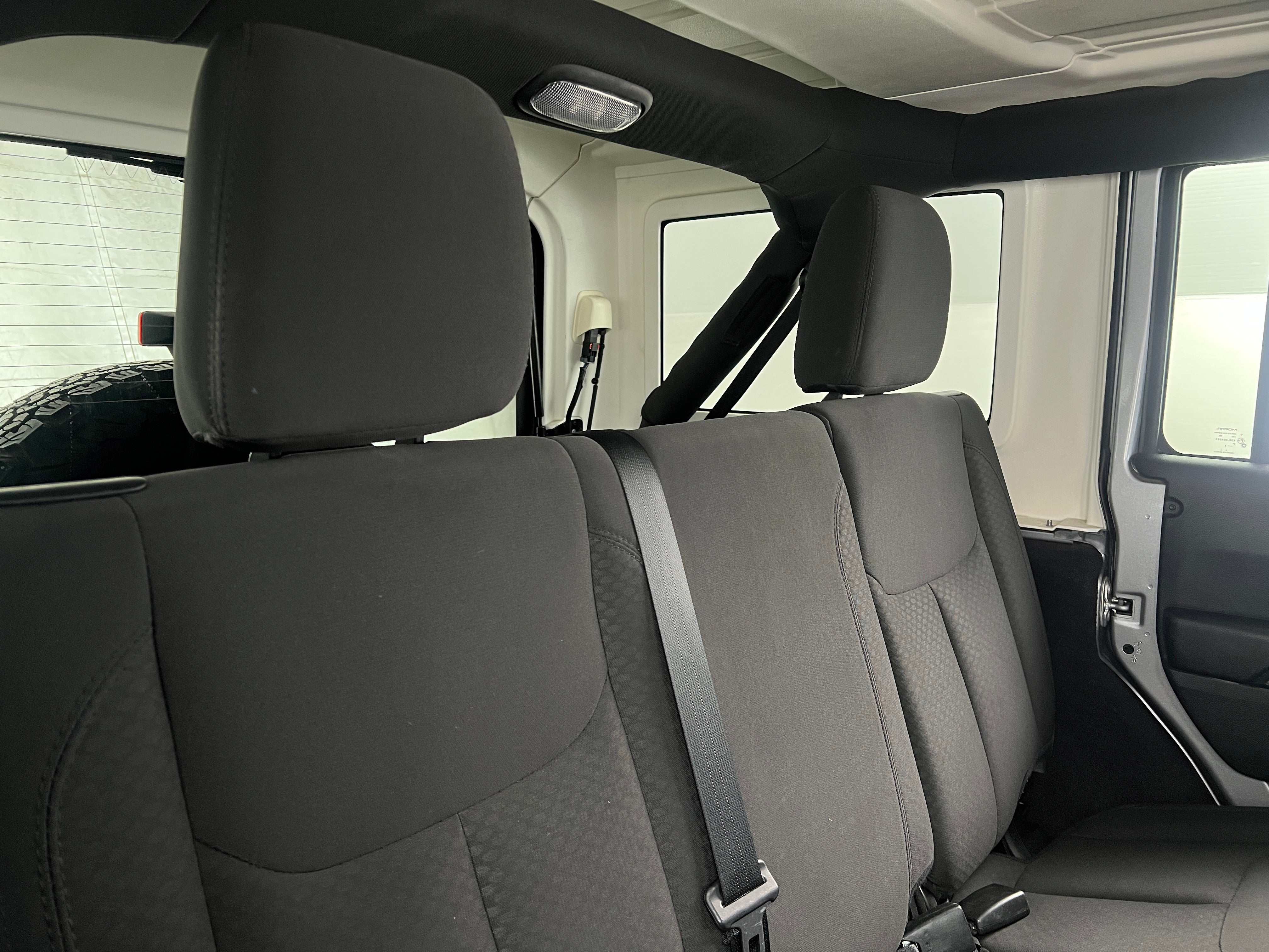 2018 Jeep Wrangler Unlimited Sport S 6