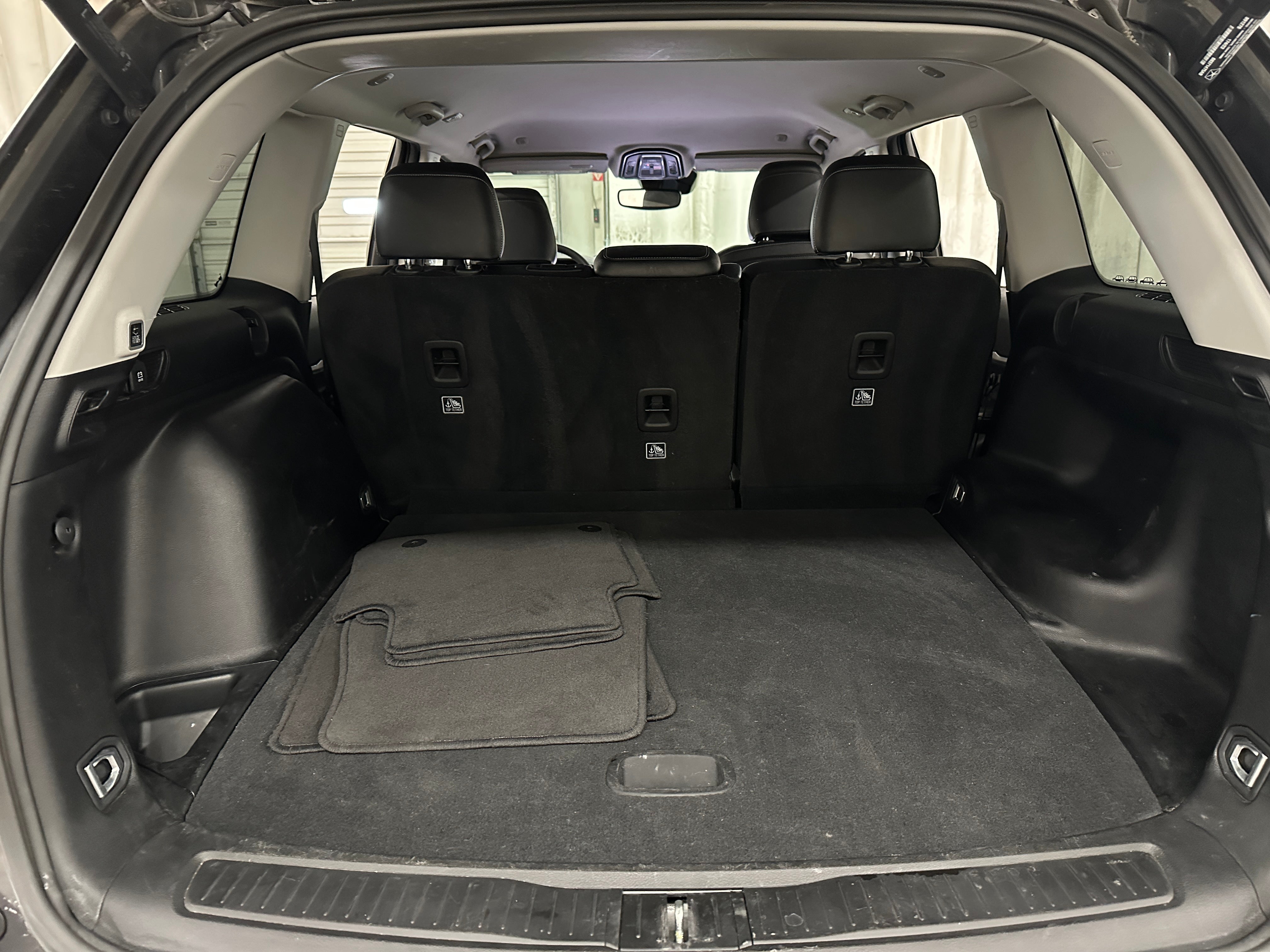 2023 Jeep Grand Cherokee Limited Edition 6