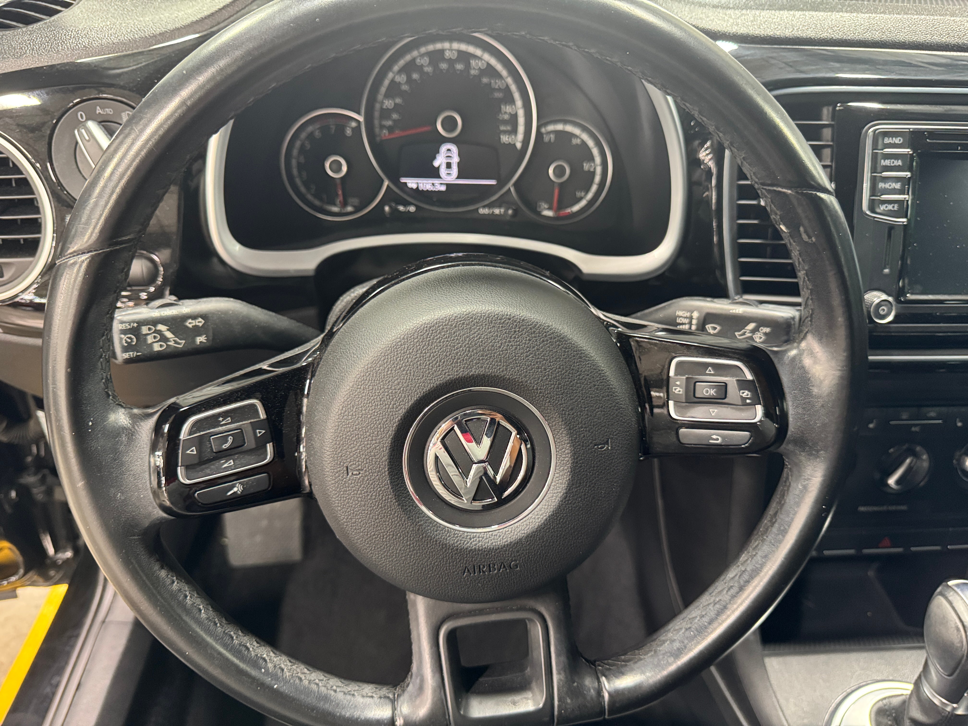 2016 Volkswagen Beetle SE 4