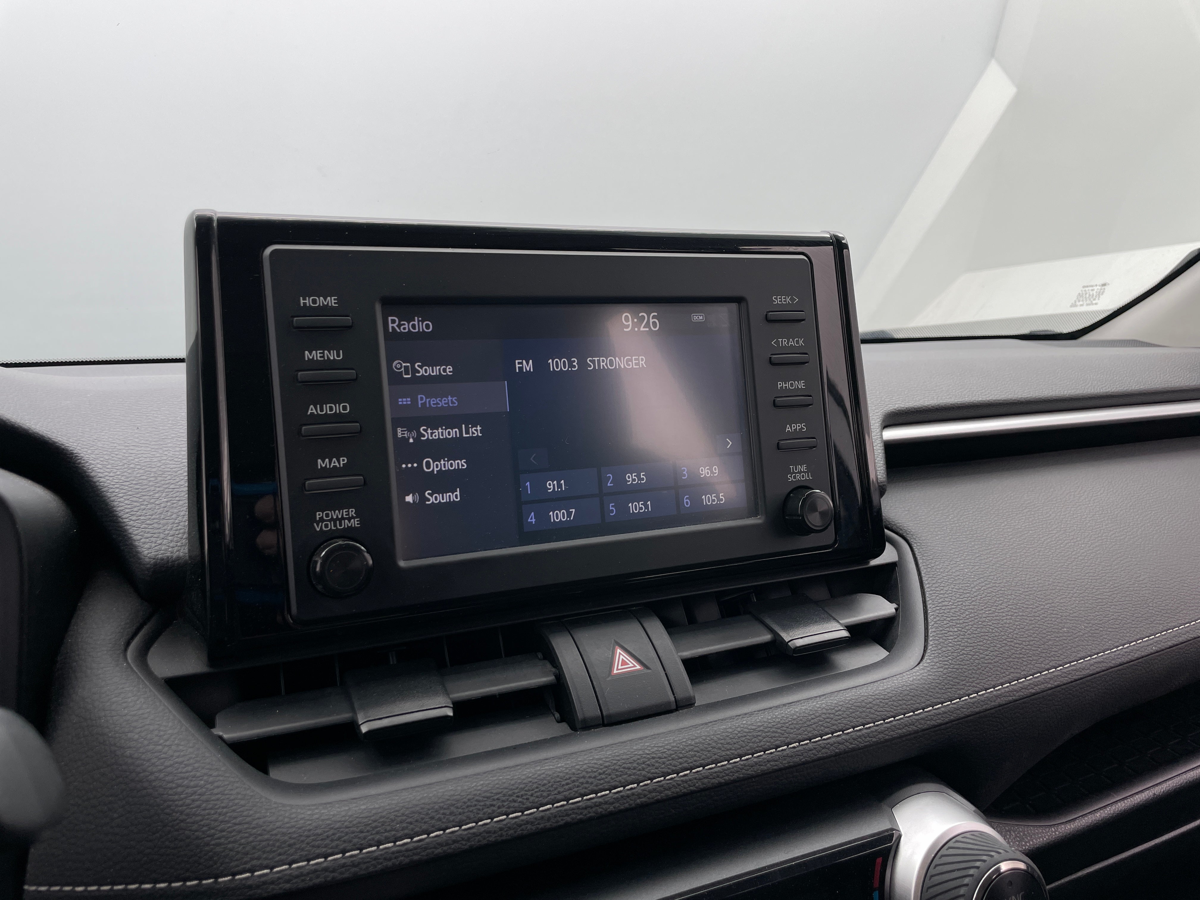 2019 Toyota RAV4 XLE 4