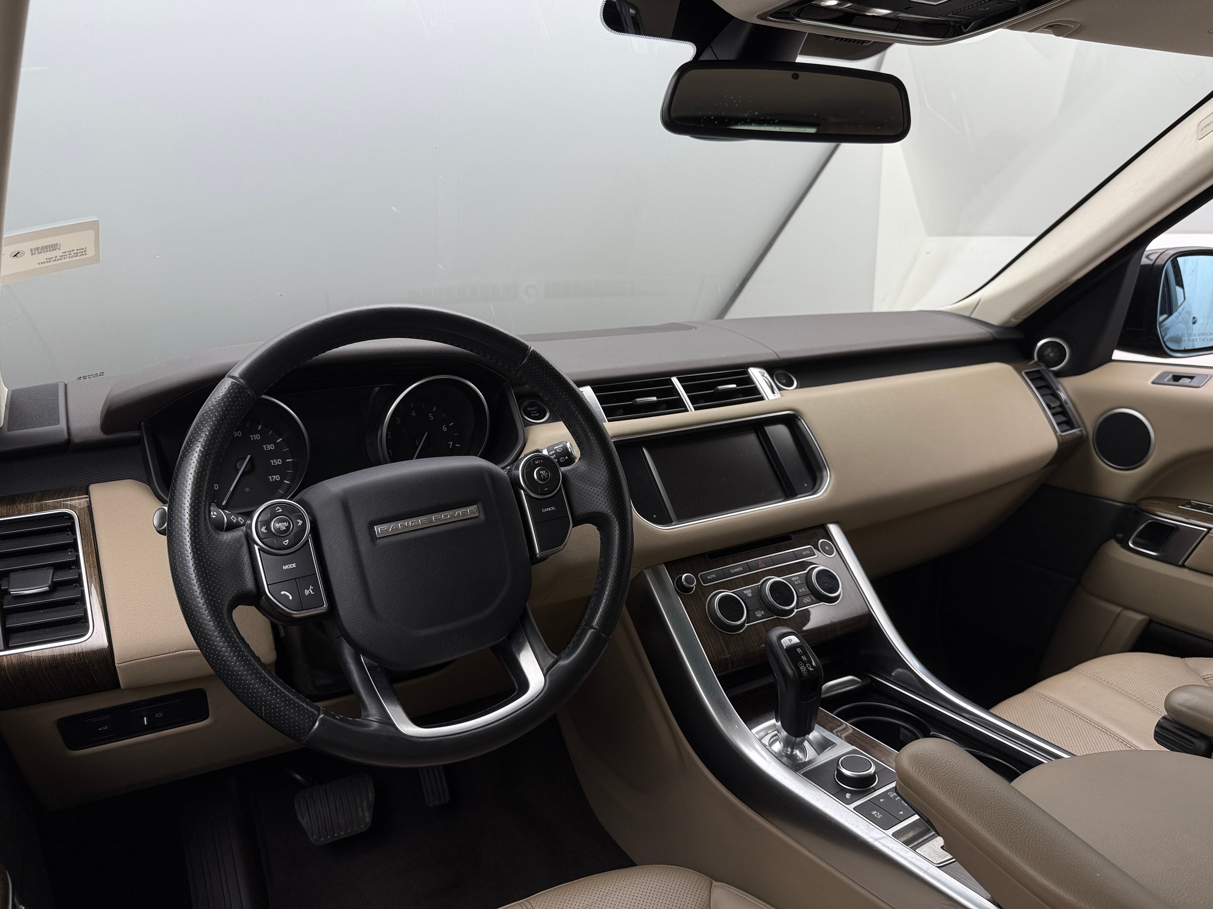 2016 Land Rover Range Rover Sport SE 2