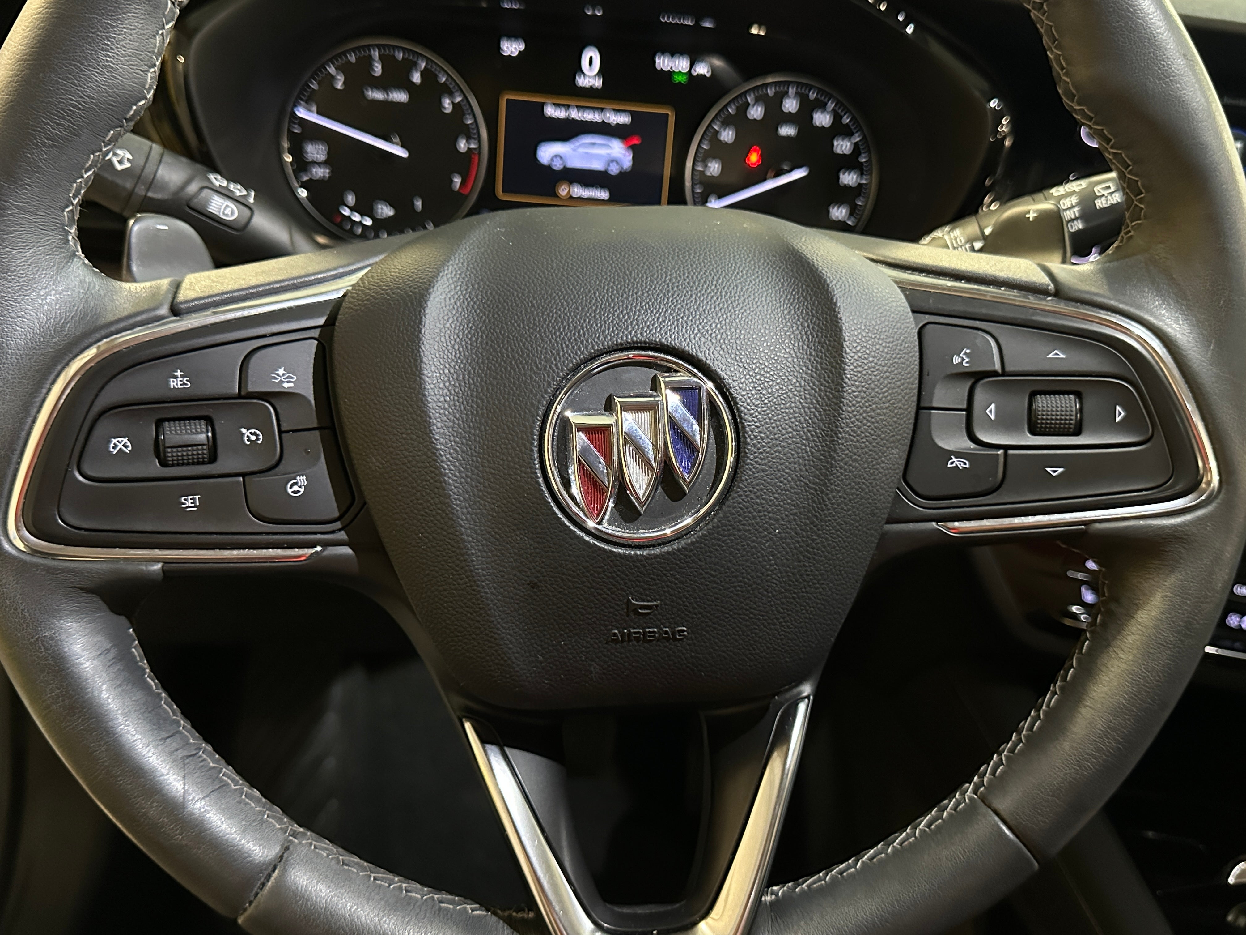 2023 Buick Envision Essence 4