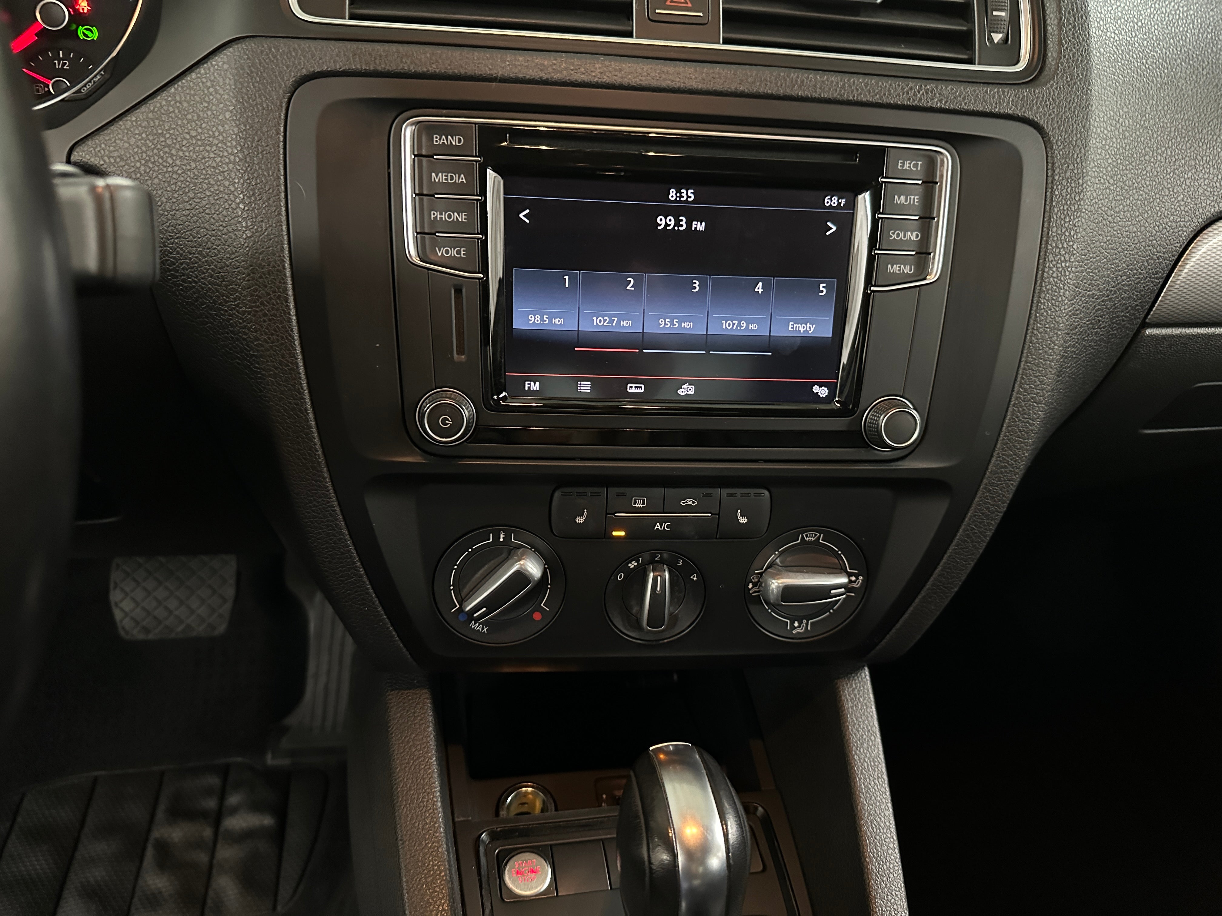 2017 Volkswagen Jetta SE 3