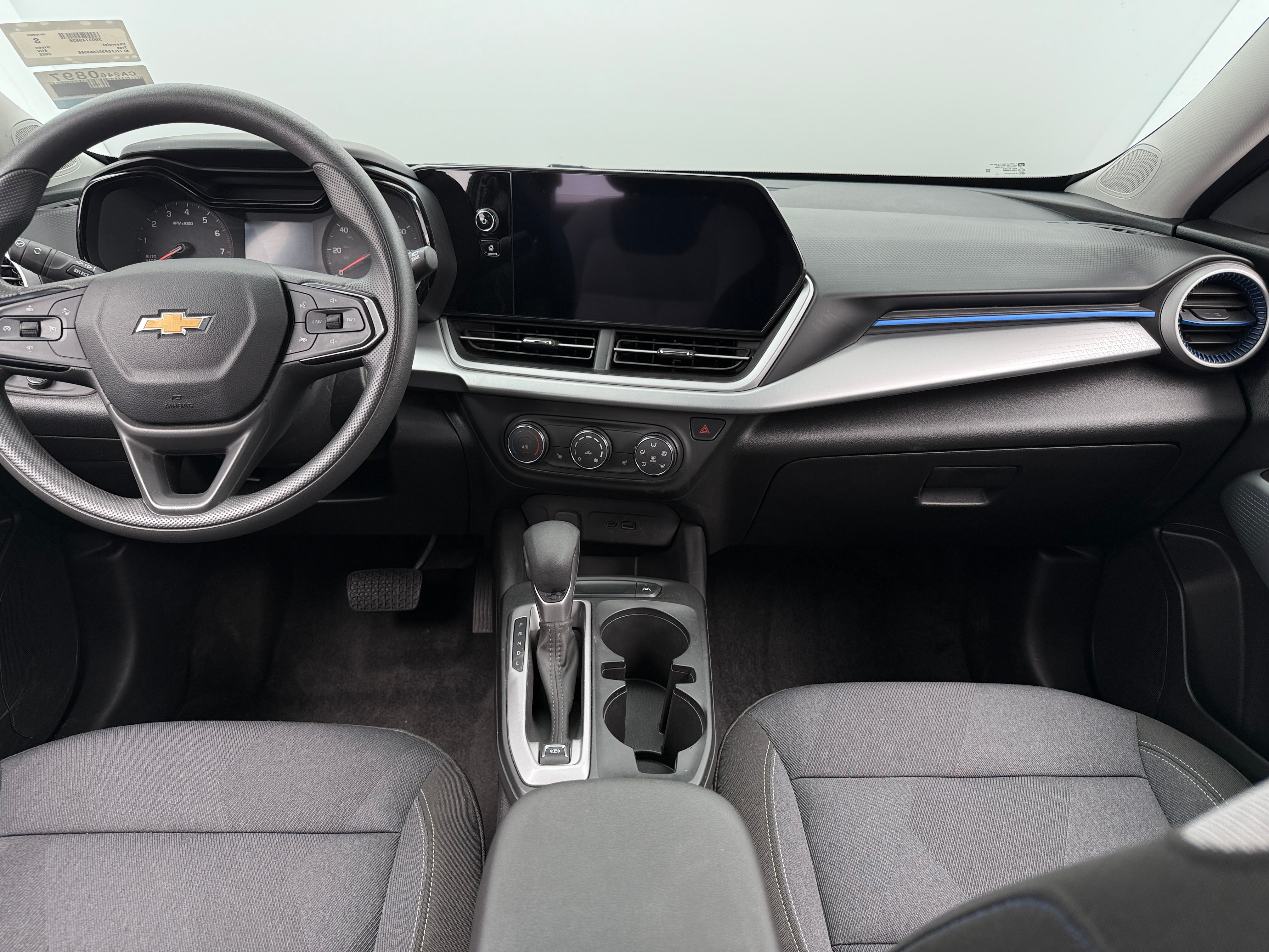2025 Chevrolet Trax LS 3