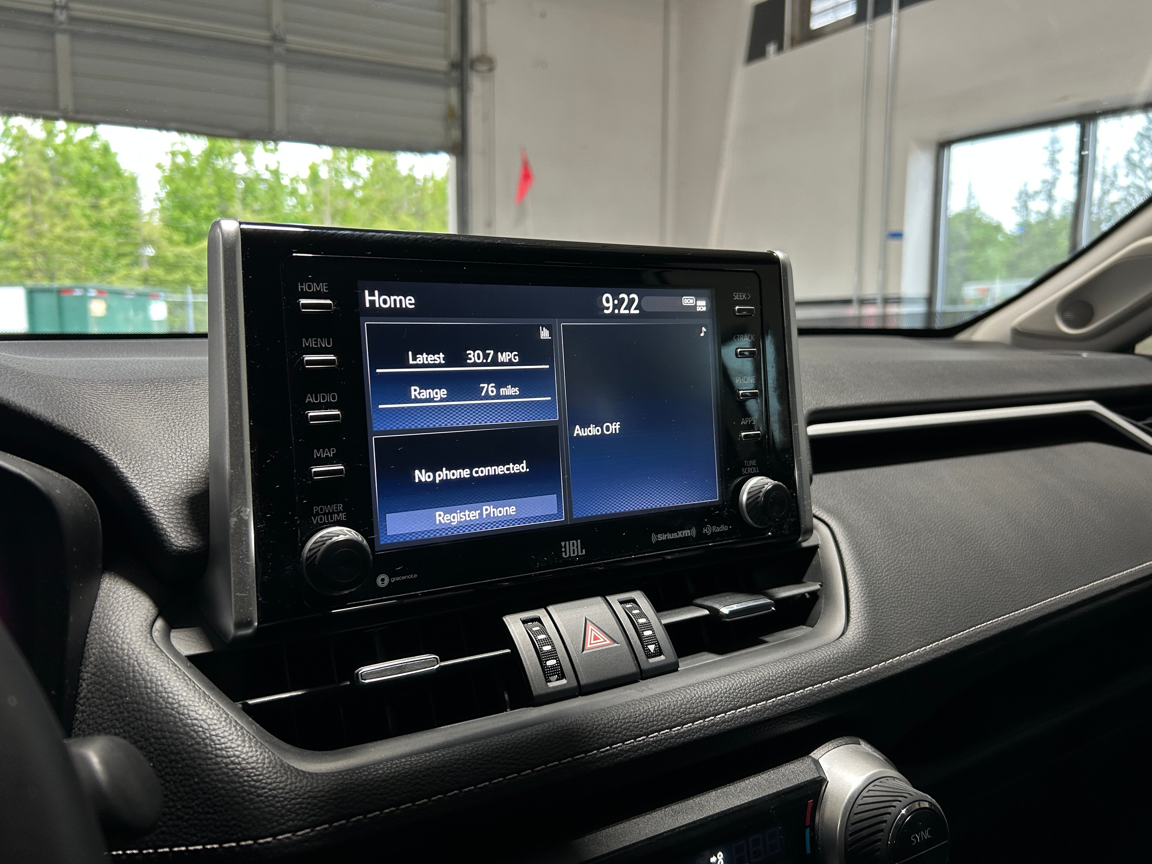 2021 Toyota RAV4 XLE Premium 3