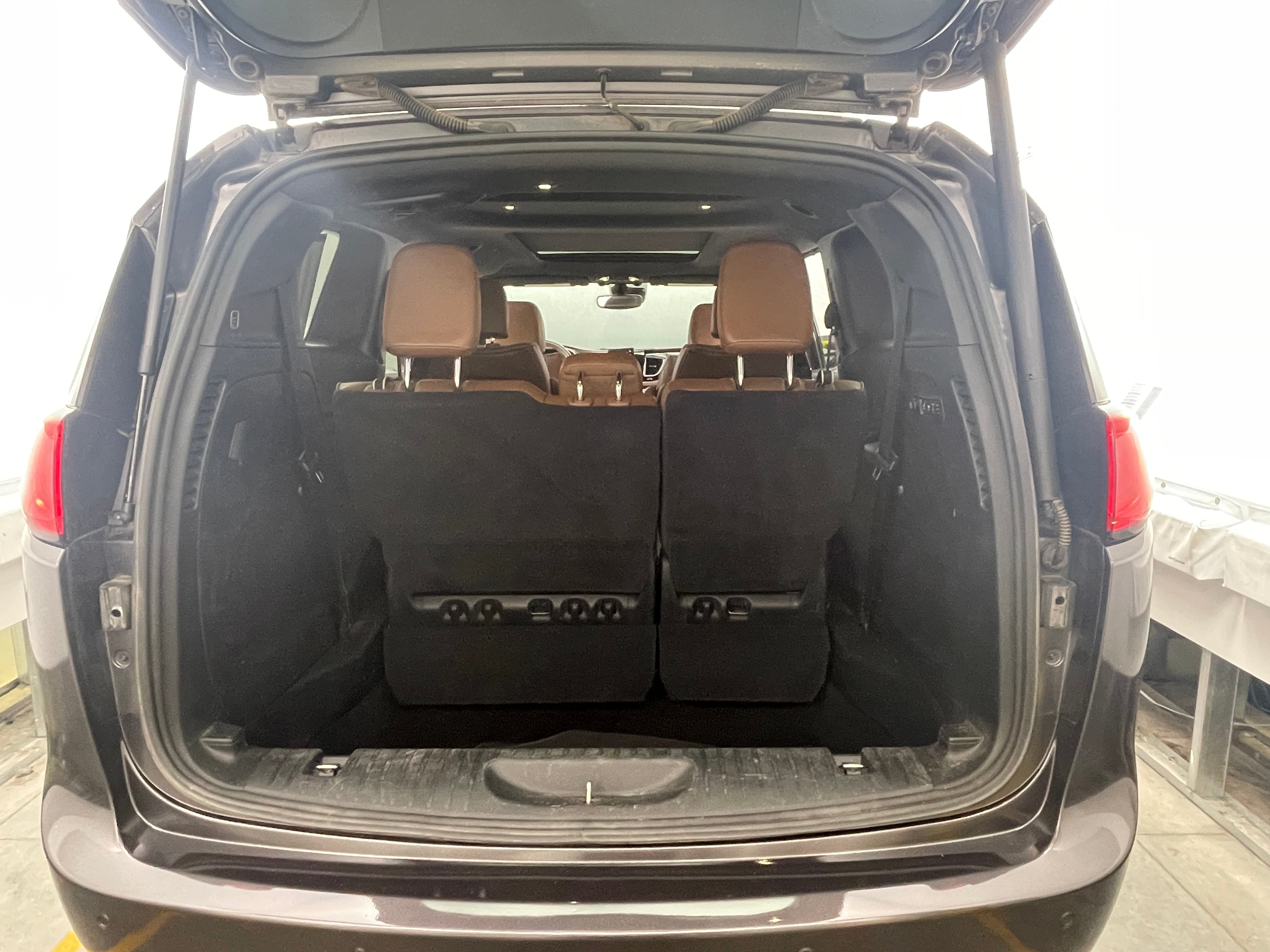 2020 Chrysler Pacifica Limited 6