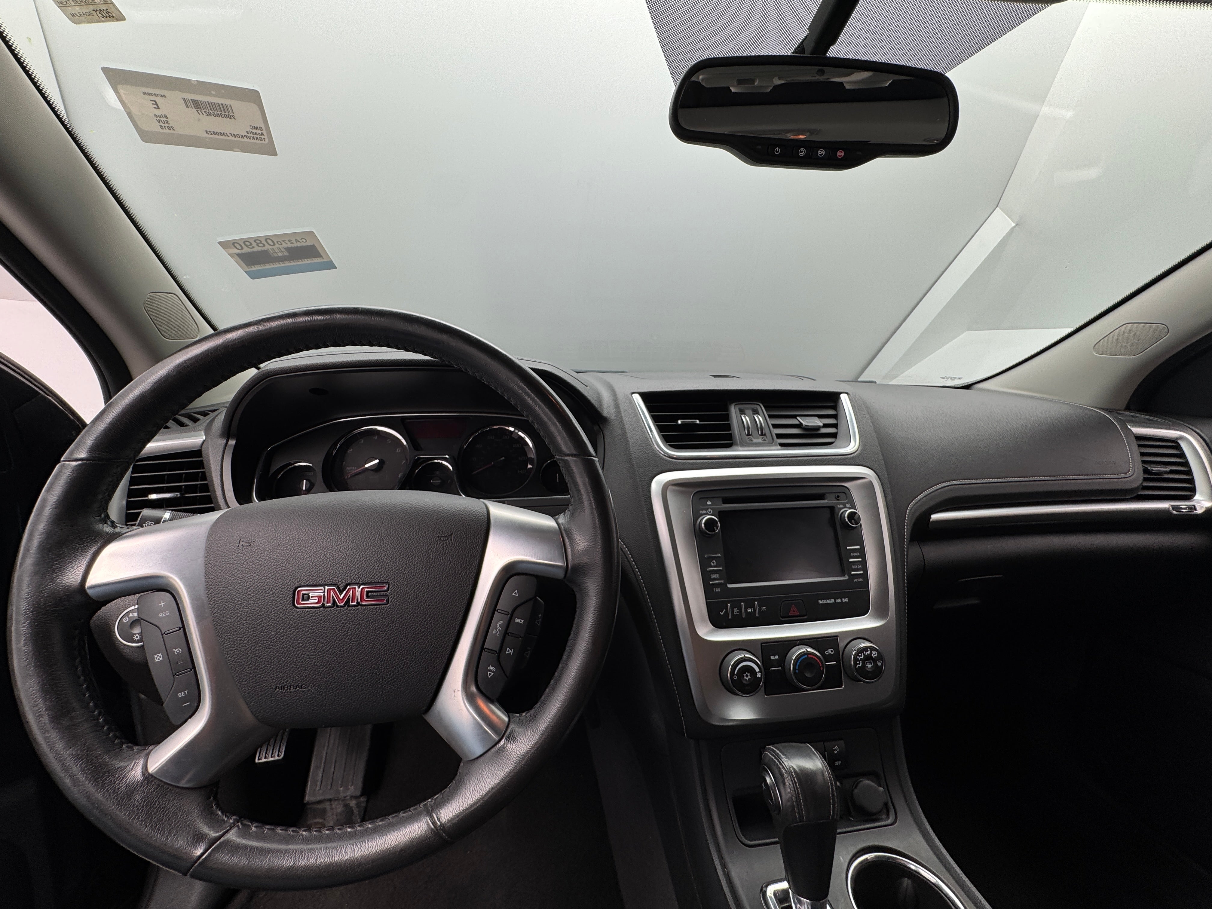 2015 GMC Acadia SLE 3