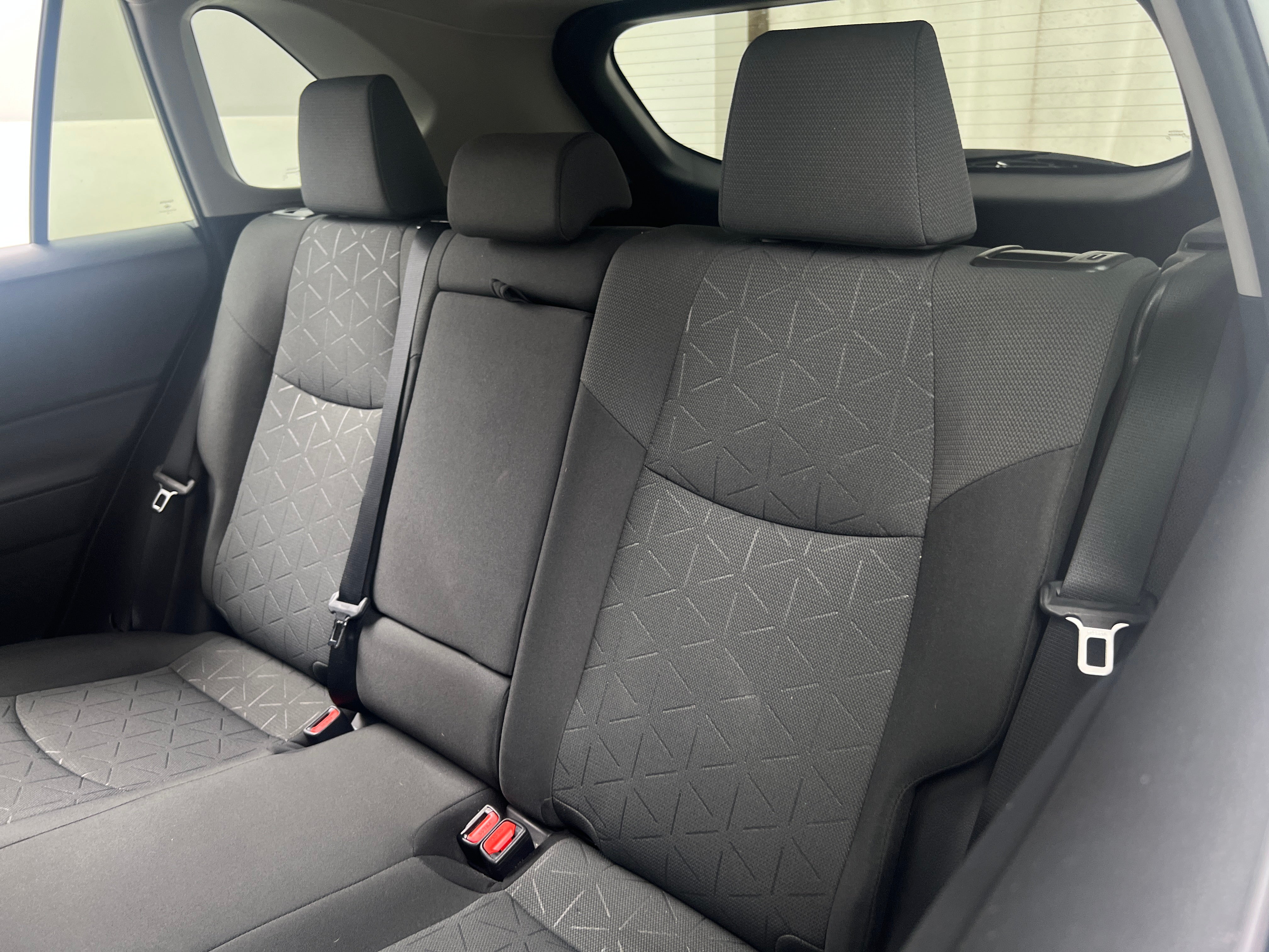 2022 Toyota RAV4 XLE 6