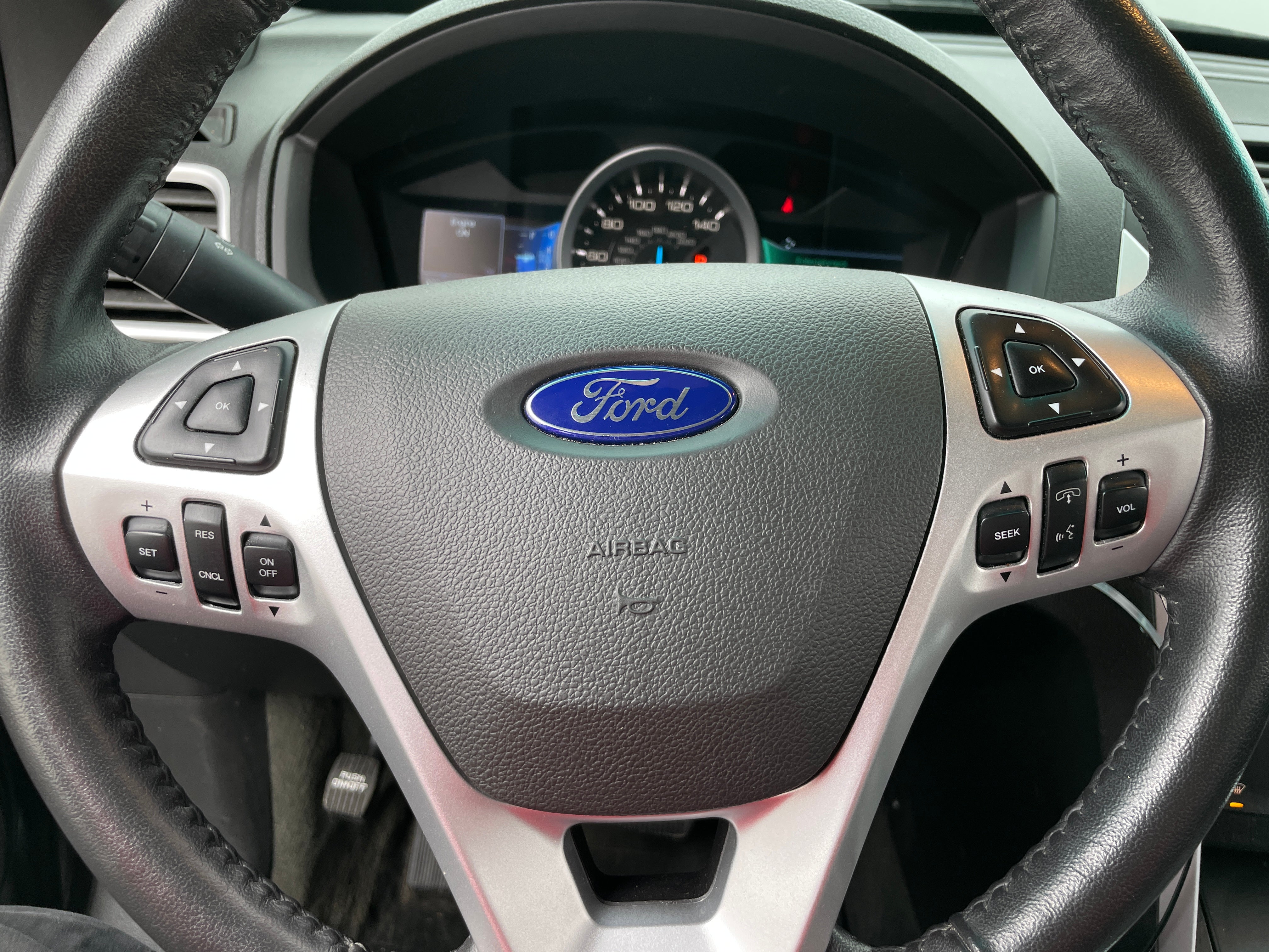 2015 Ford Explorer XLT 5