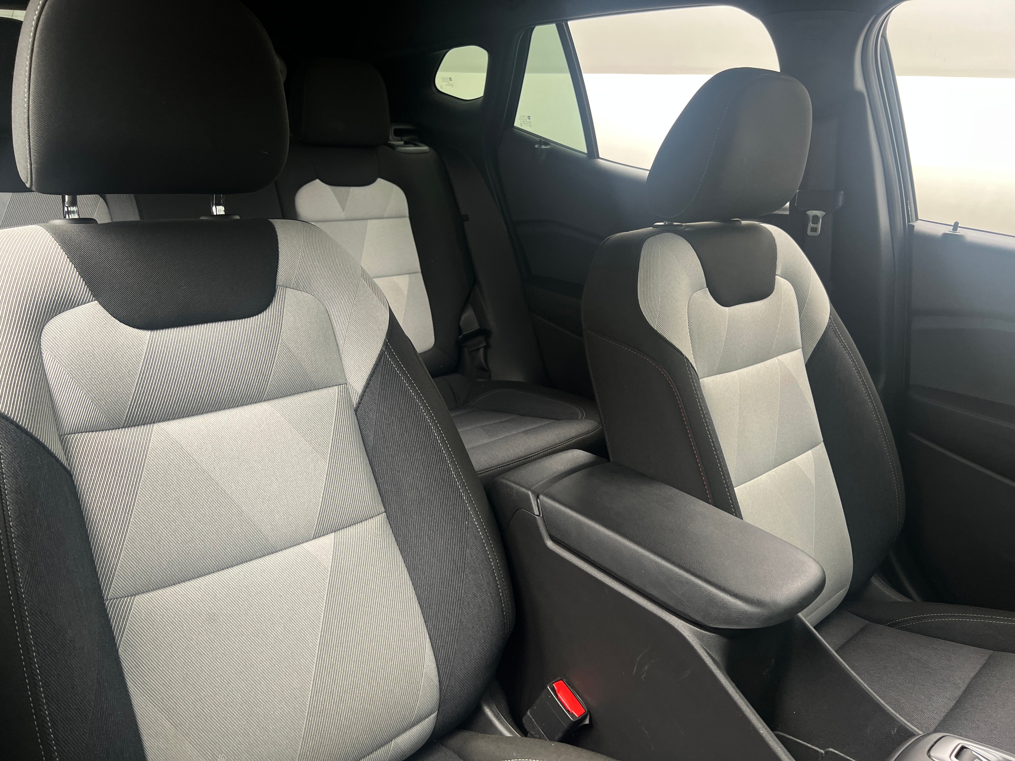 2024 Chevrolet Trax RS 2