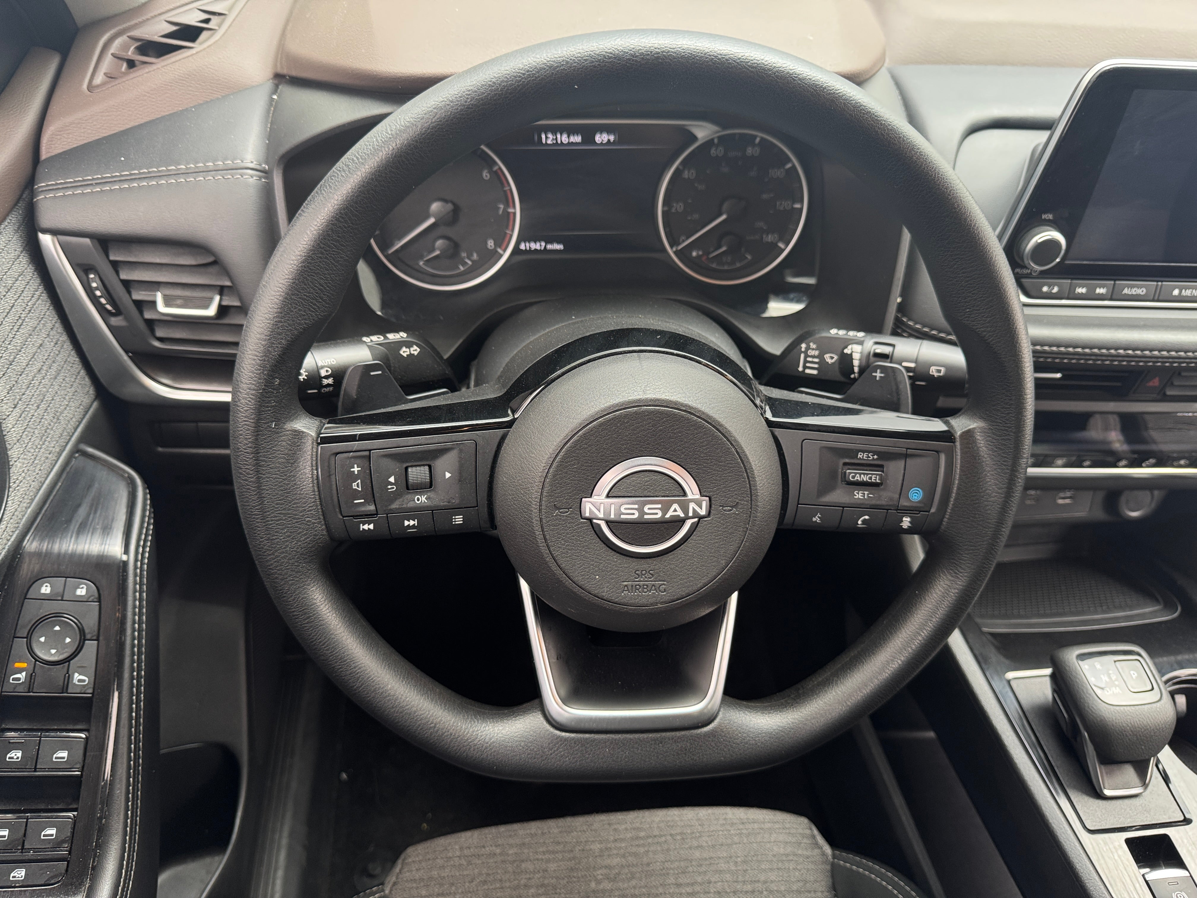 2023 Nissan Rogue SV 5