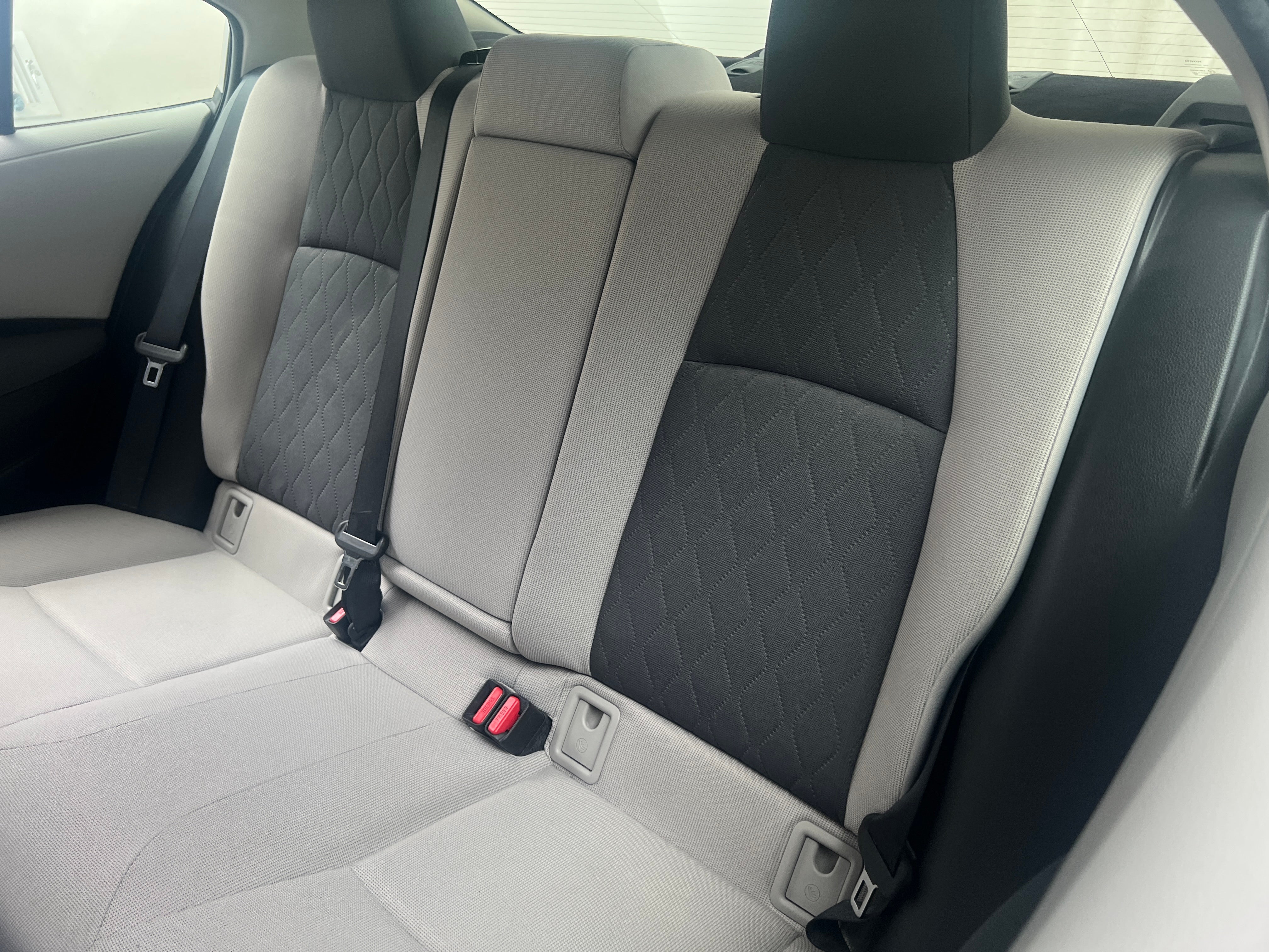 2020 Toyota Corolla LE 6