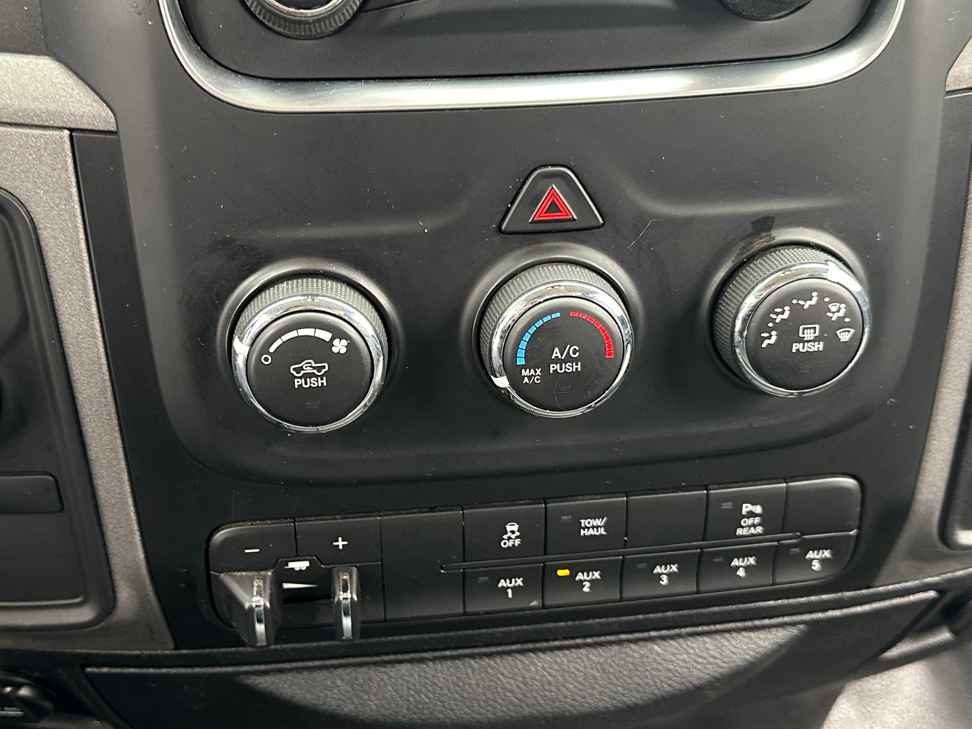 2018 RAM 2500 Tradesman 3