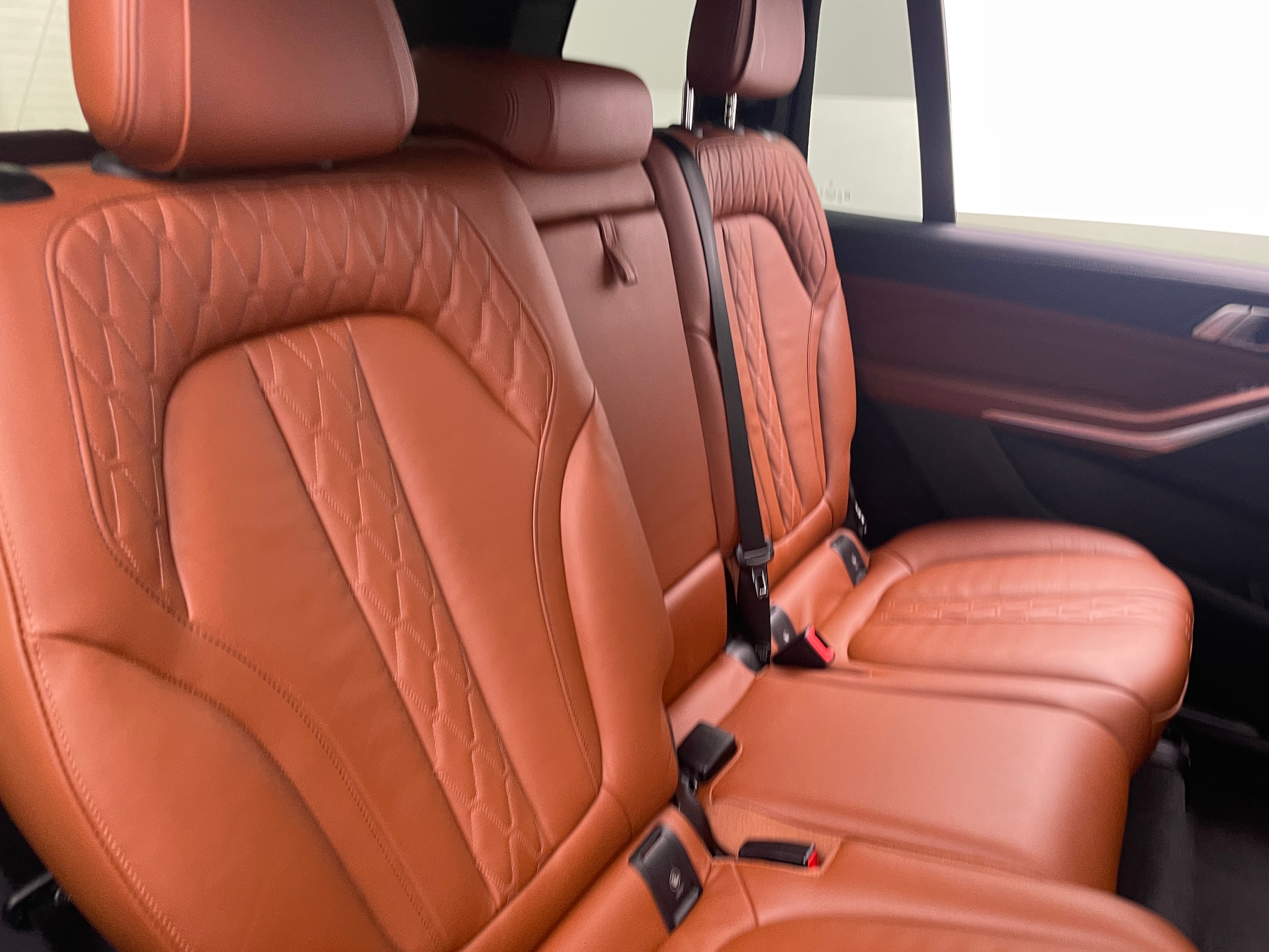 2022 BMW X7 xDrive40i 5