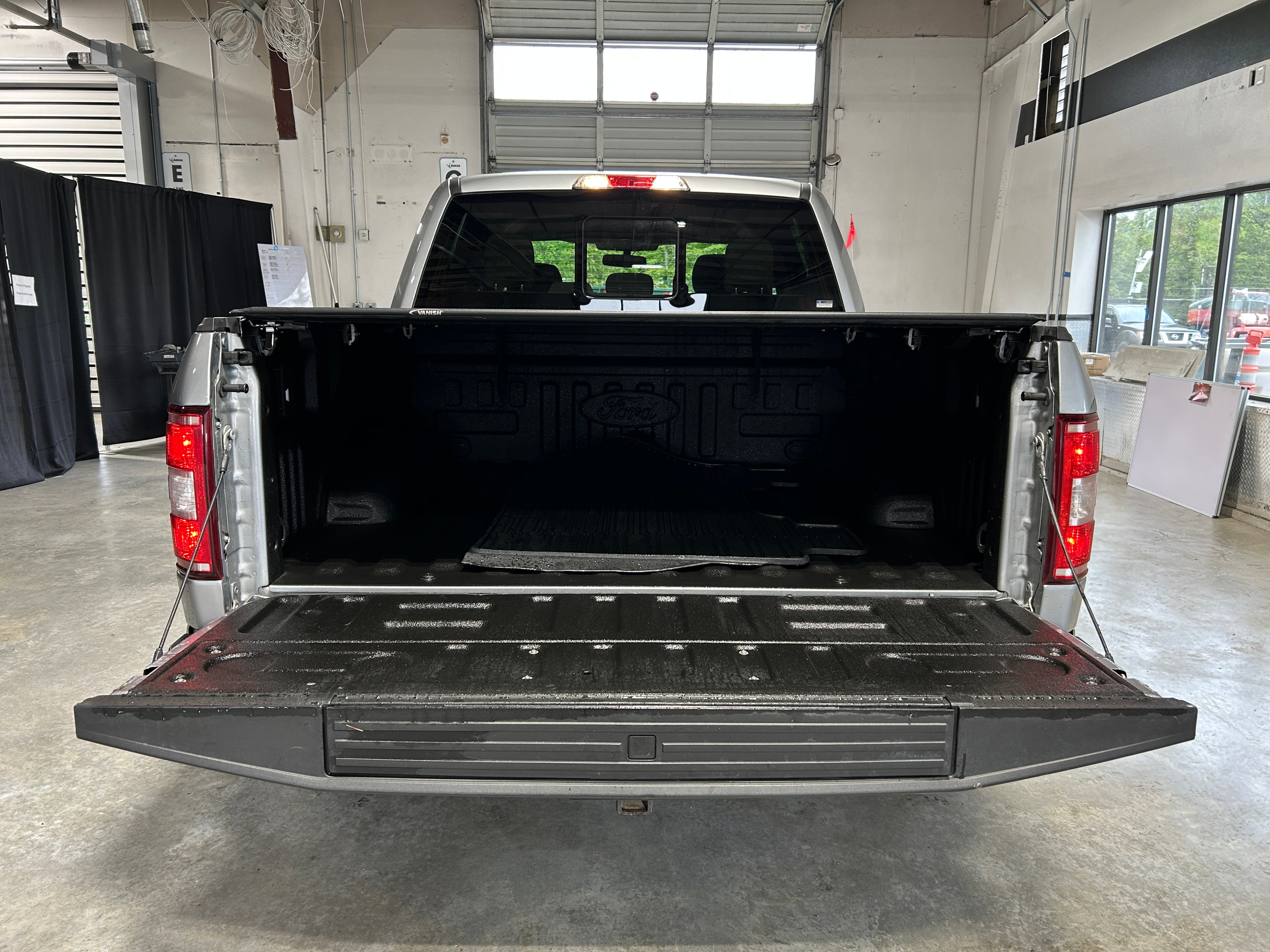 2020 Ford Econoline E-150 7