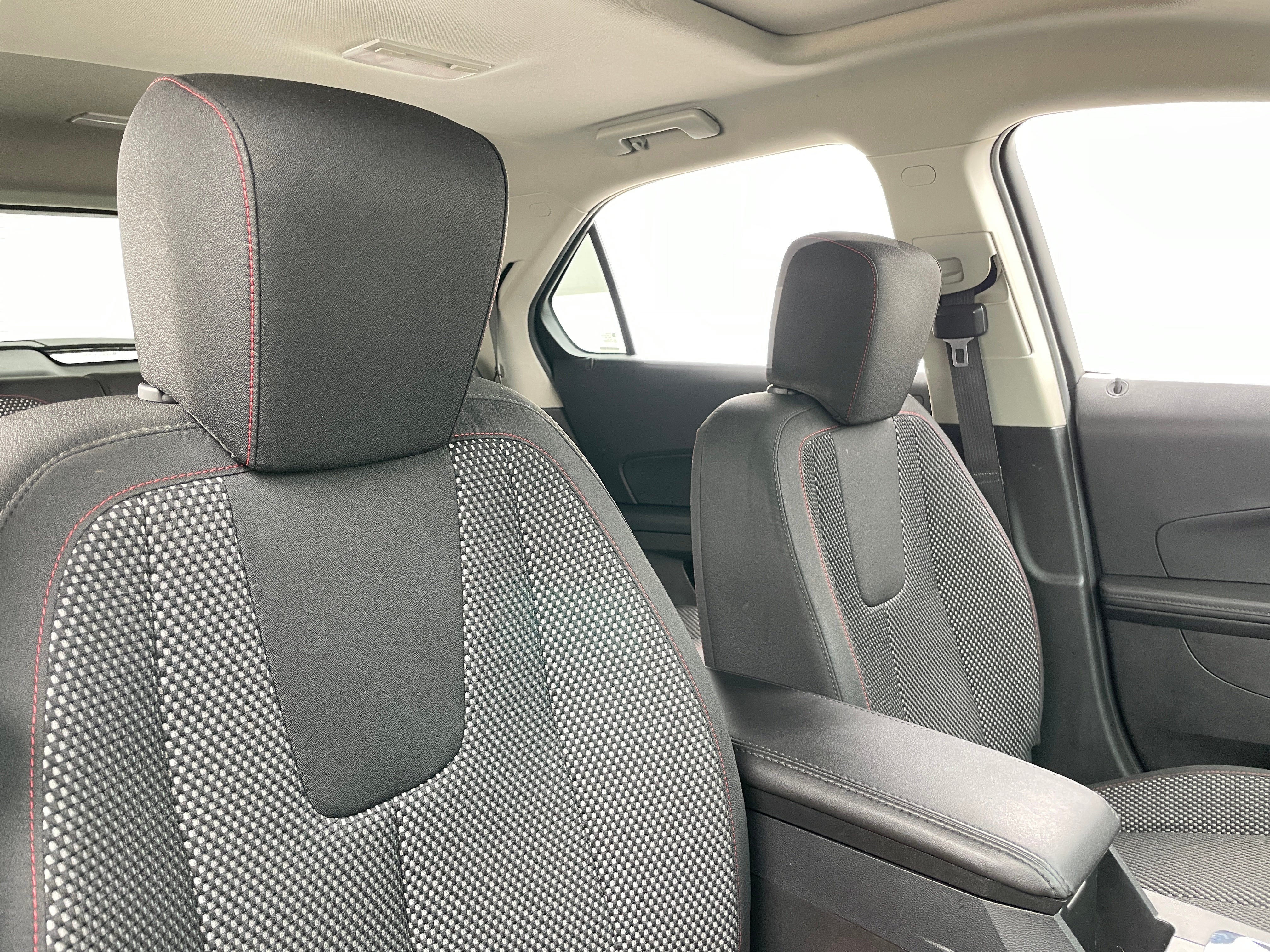 2016 Chevrolet Equinox LT 2