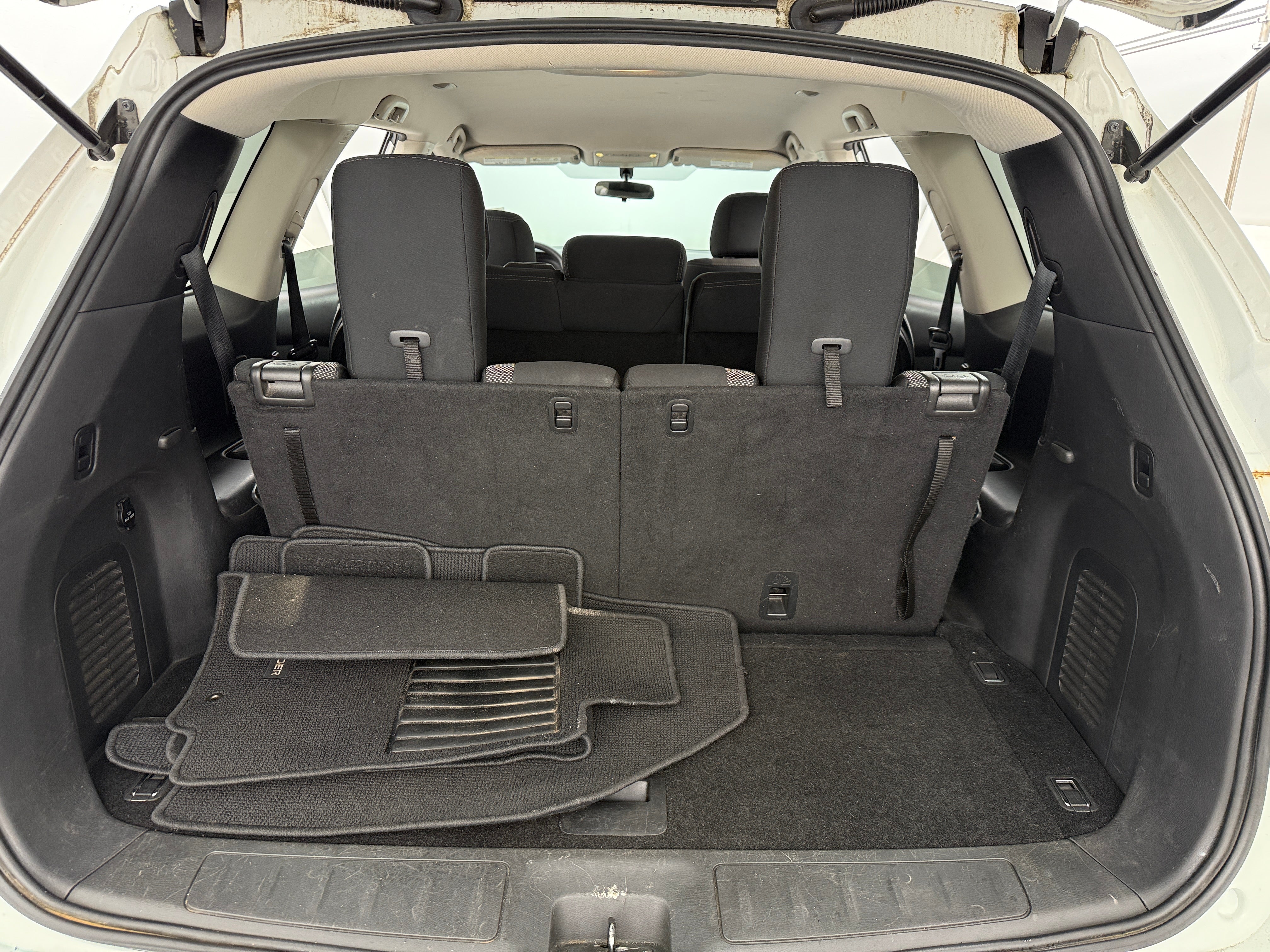 2017 Nissan Pathfinder S 7