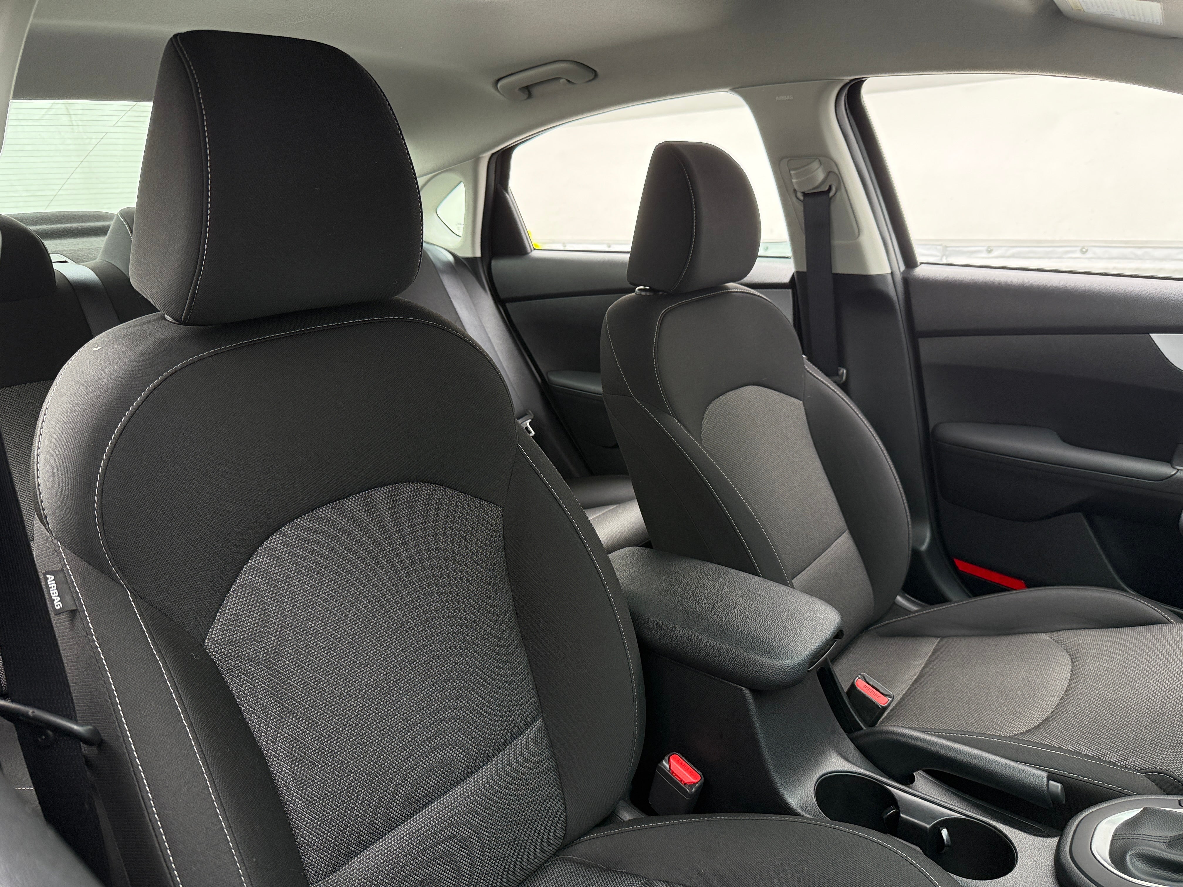 2024 Kia Forte LXS 2