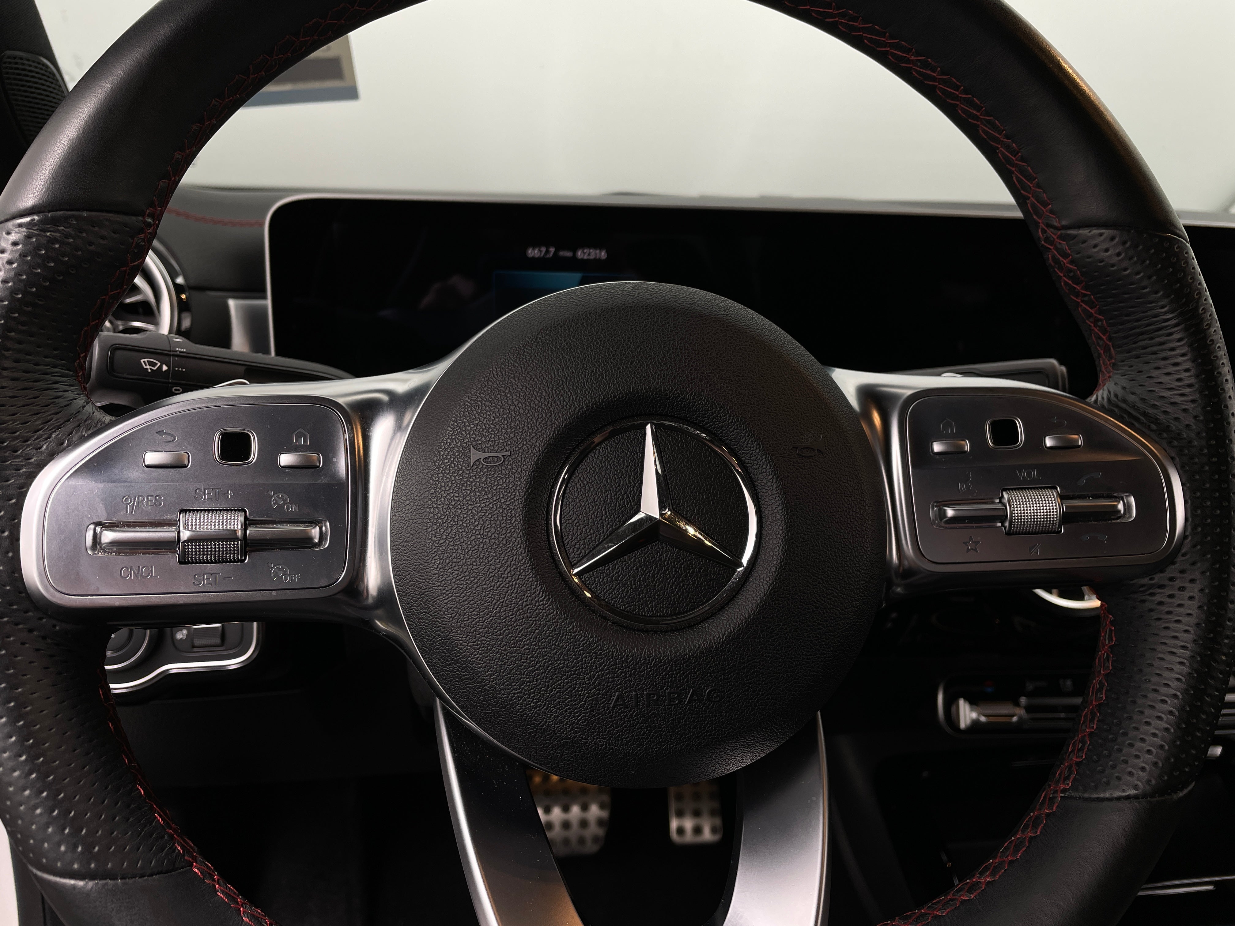 2020 Mercedes-Benz CLA 35 AMG 5