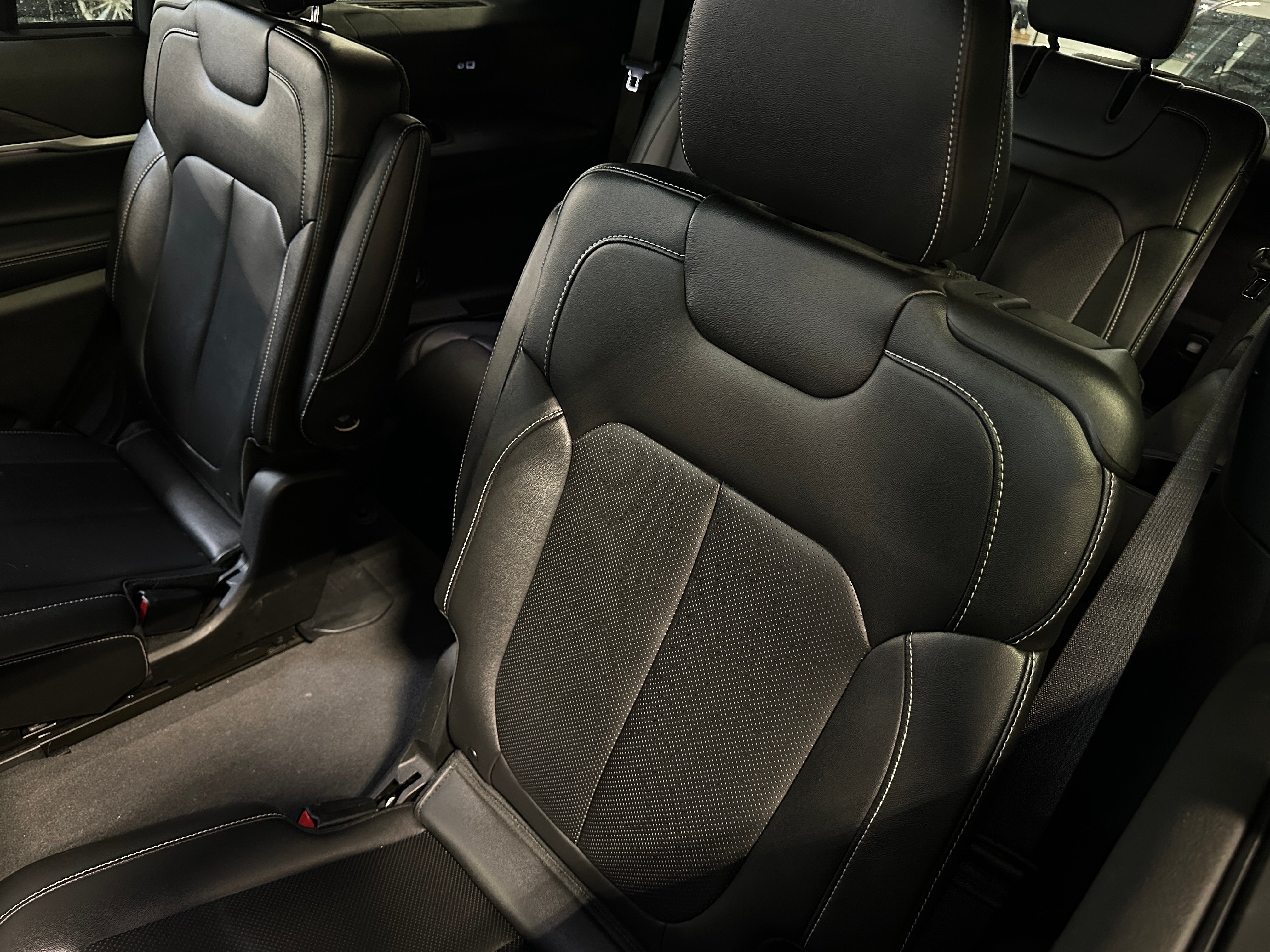 2024 Jeep Grand Cherokee L Limited Edition 5