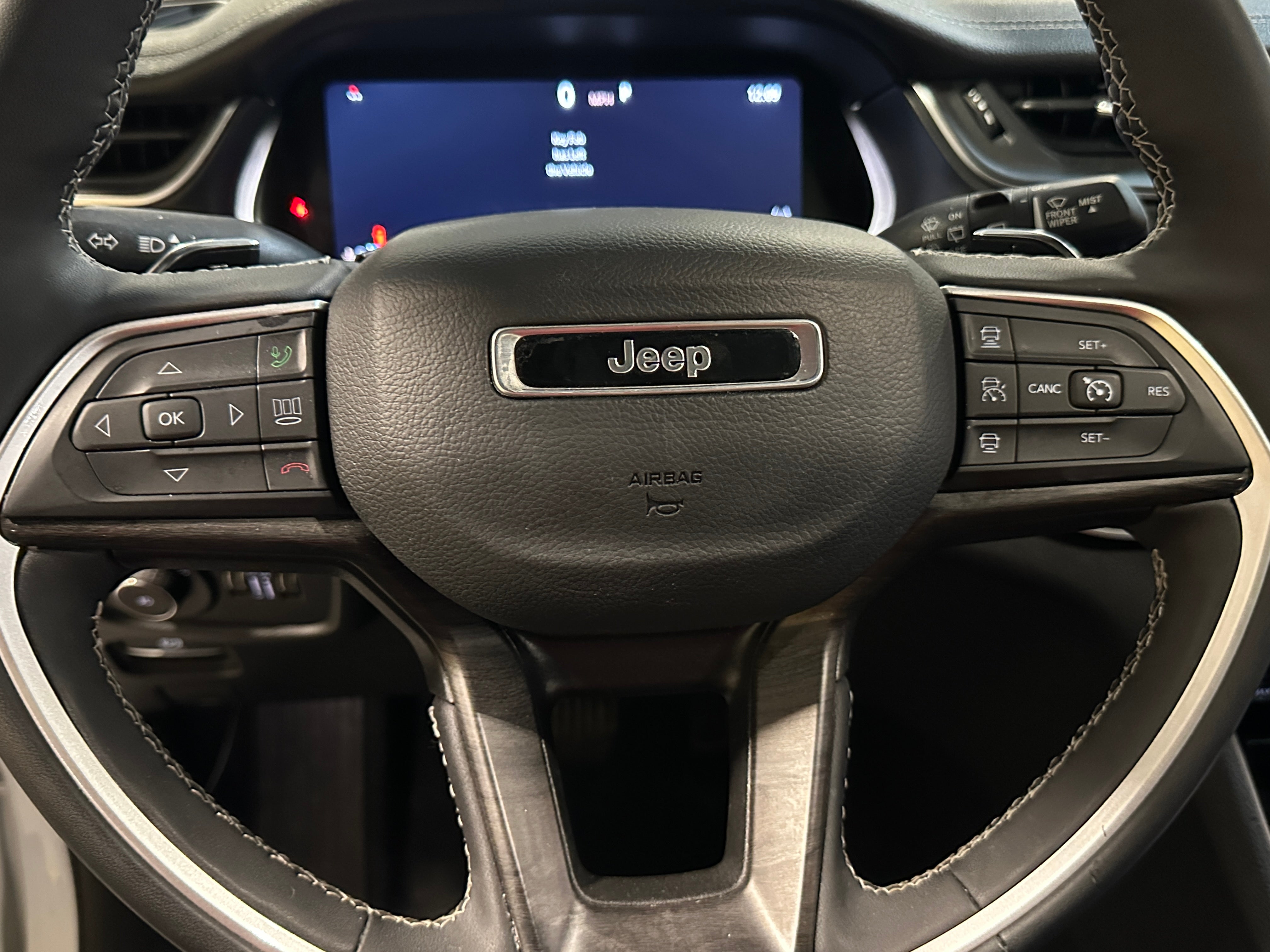 2024 Jeep Grand Cherokee L Limited Edition 4