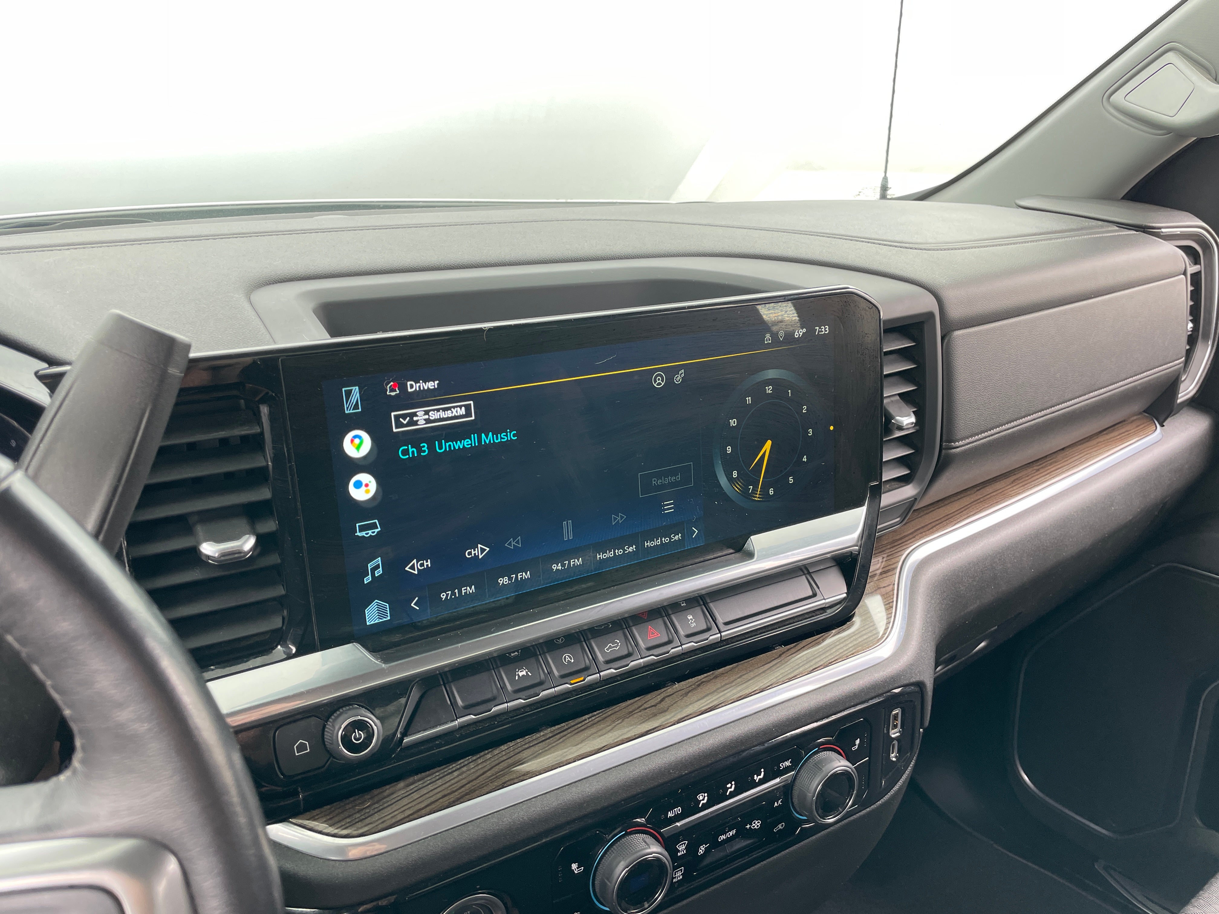 2022 Chevrolet Silverado 1500 LT 4
