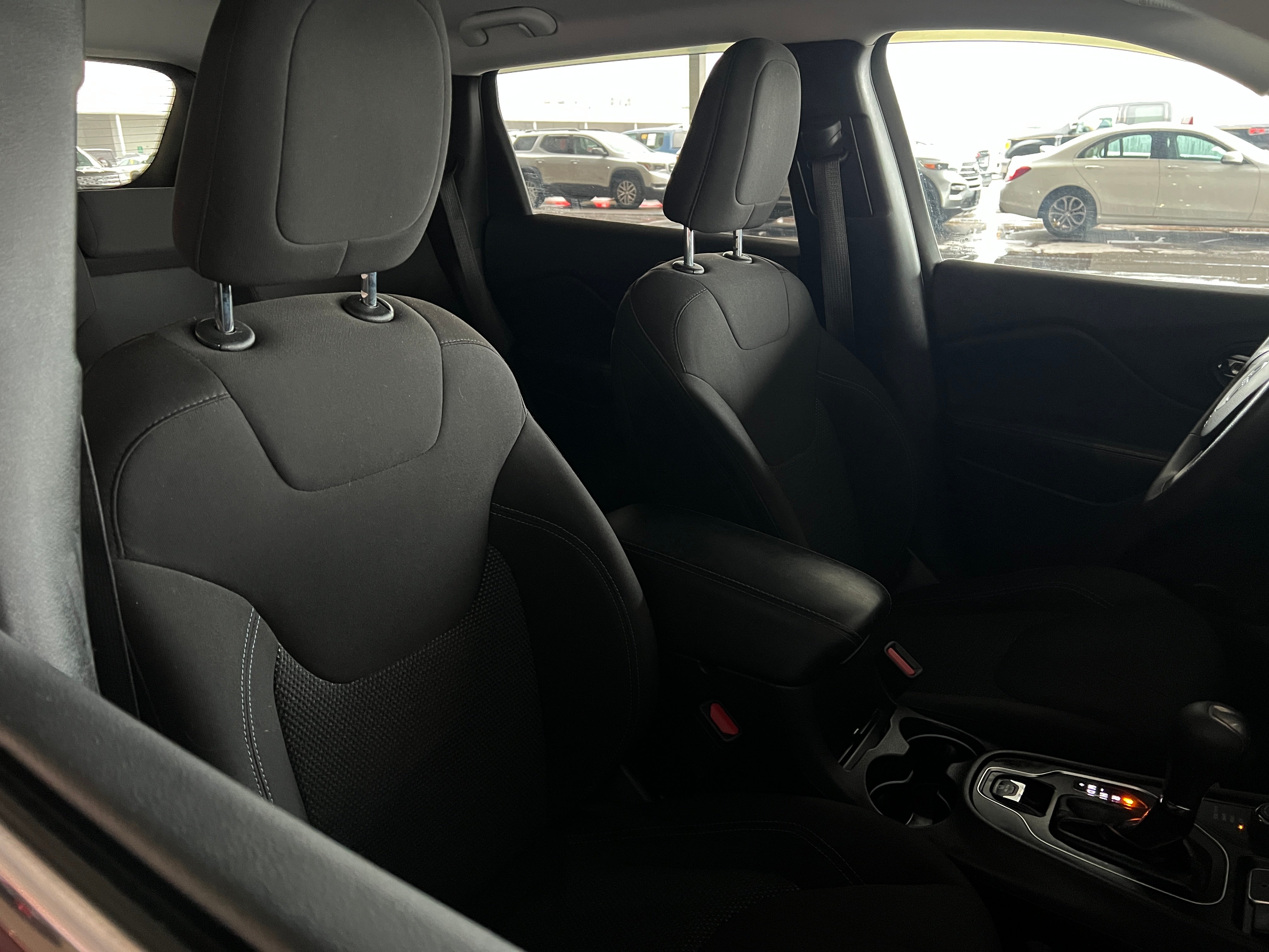 2019 Jeep Cherokee Latitude 2
