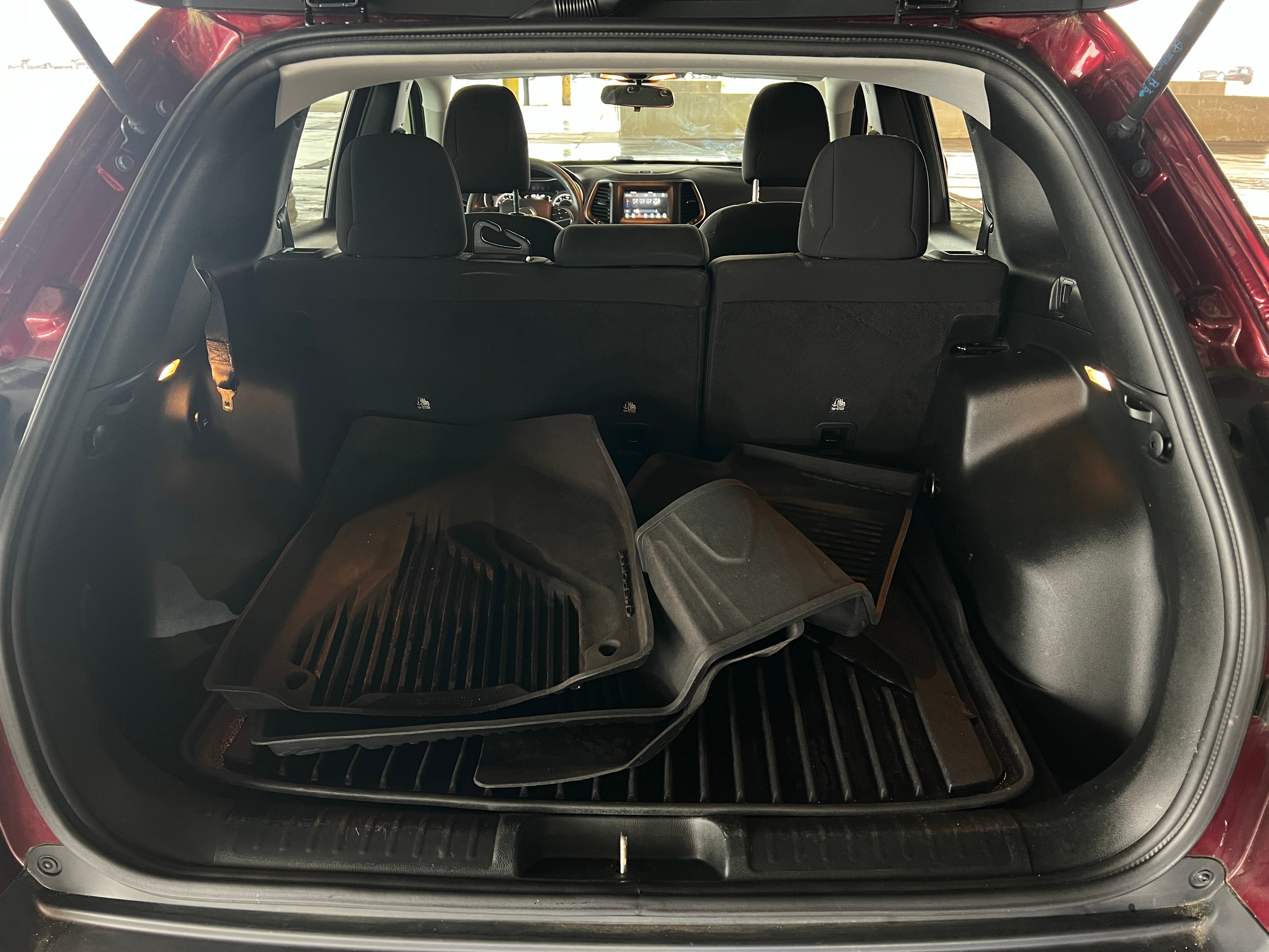 2019 Jeep Cherokee Latitude 7