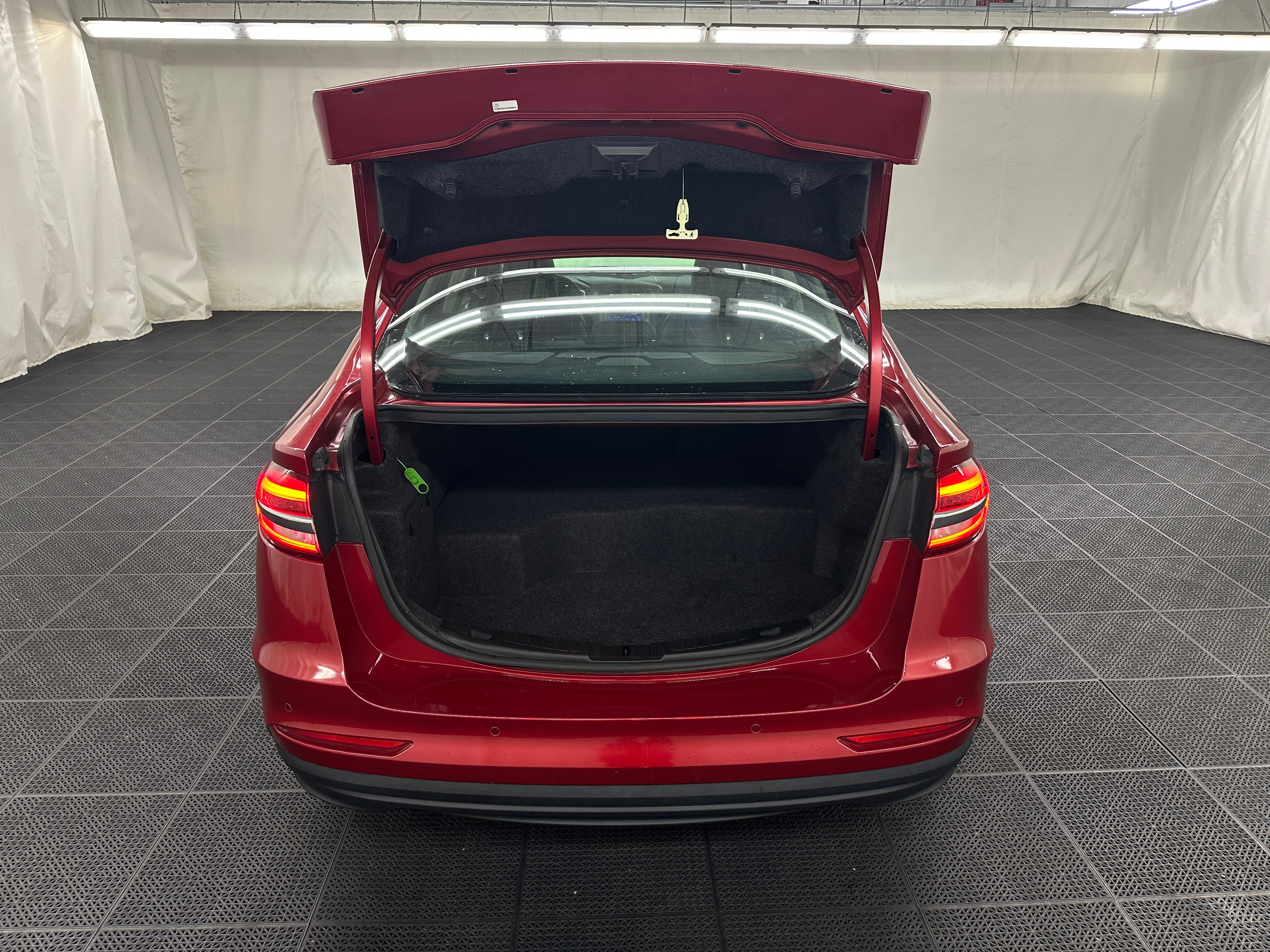 2020 Ford Fusion Titanium 6