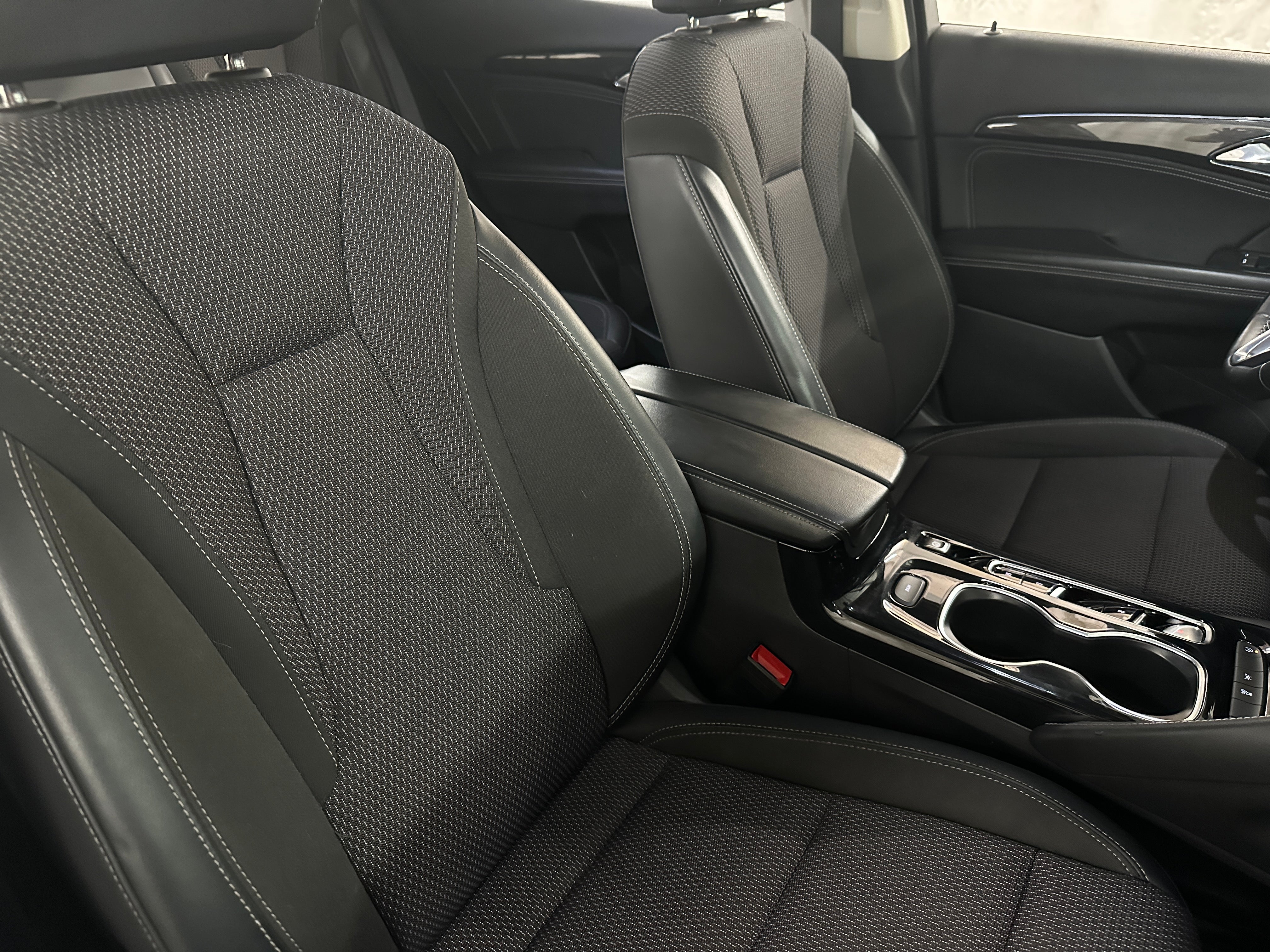 2023 Buick Envision Preferred 2