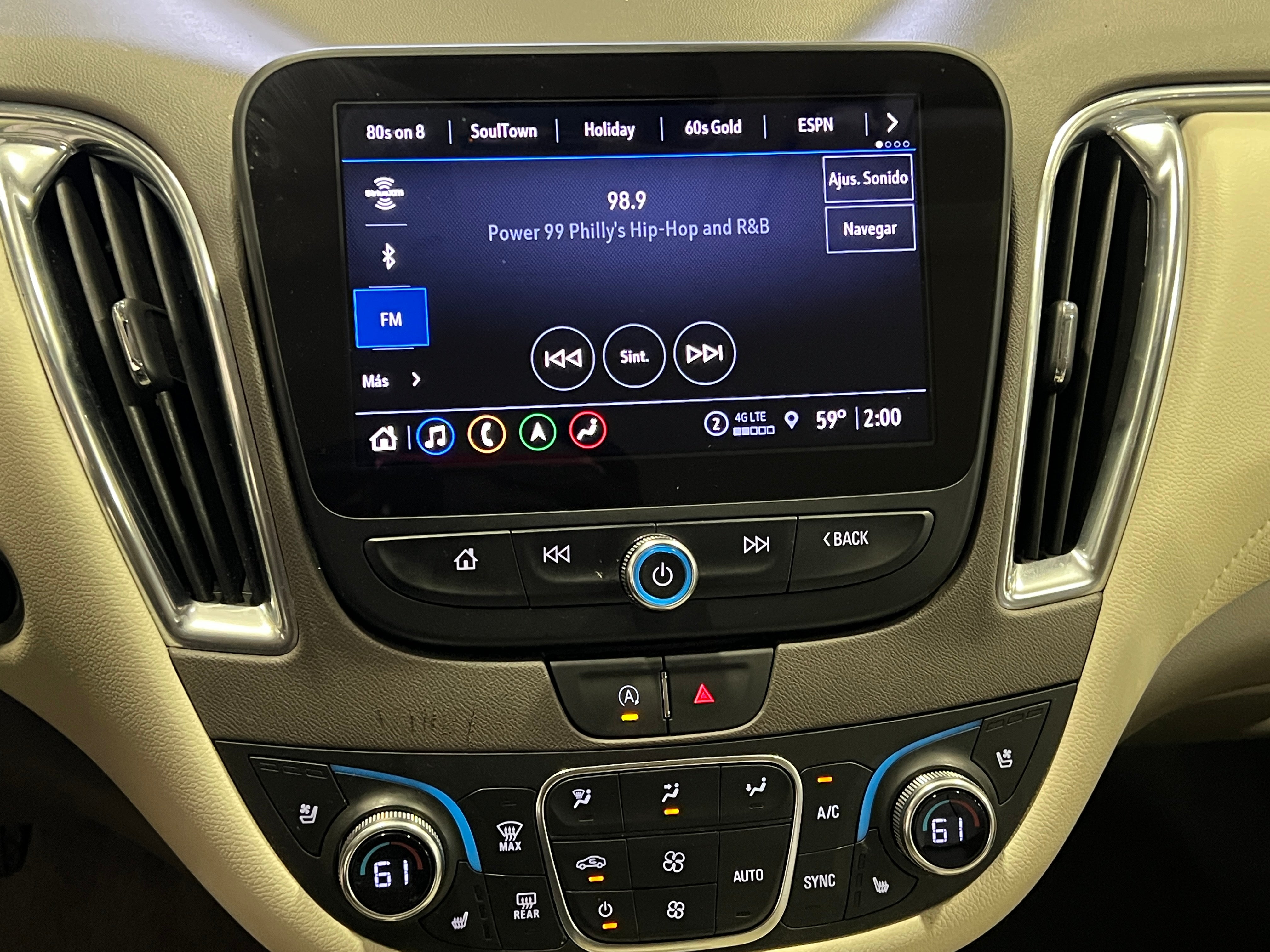 2024 Chevrolet Malibu LT 3