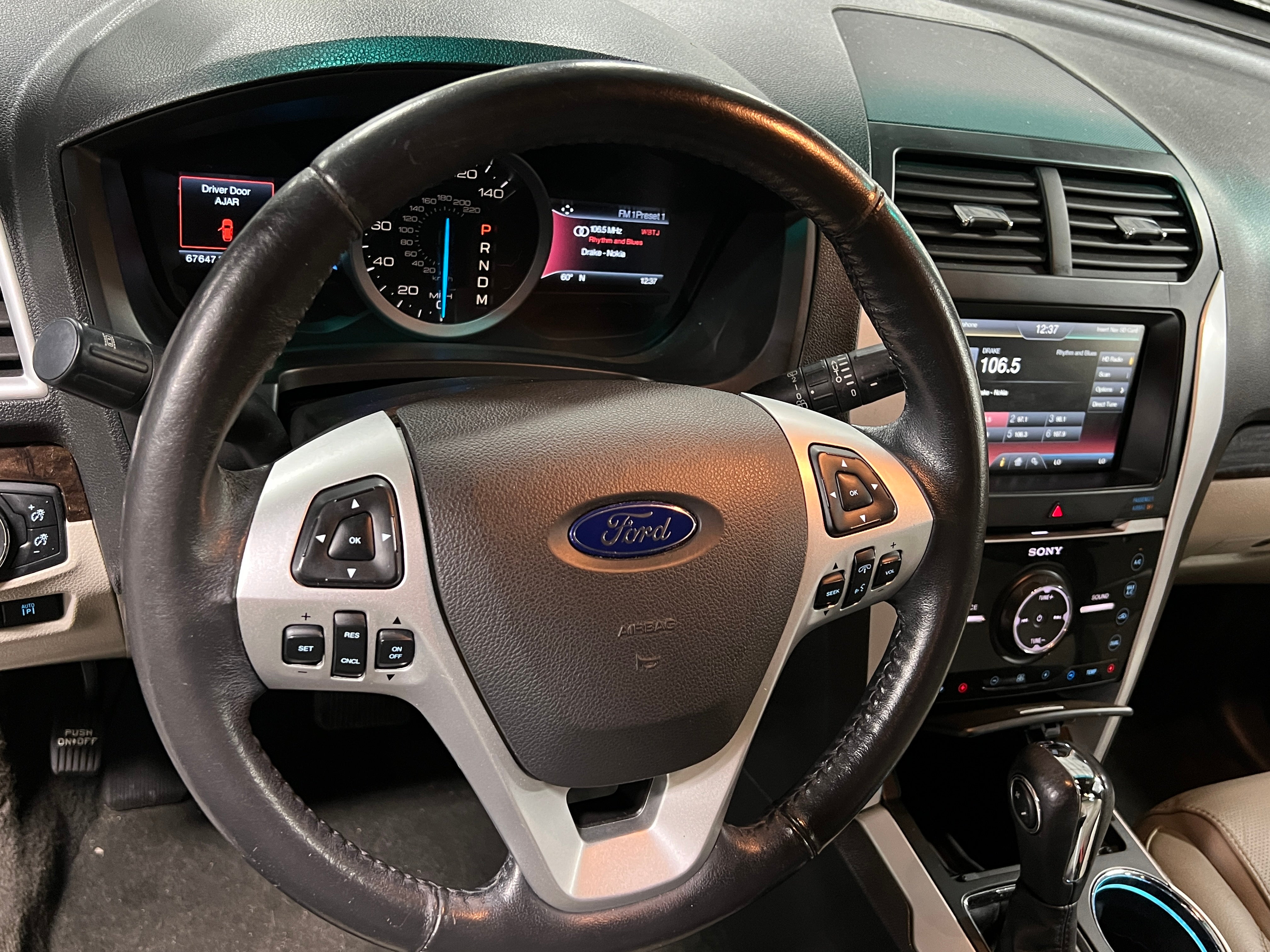 2015 Ford Explorer Limited 4
