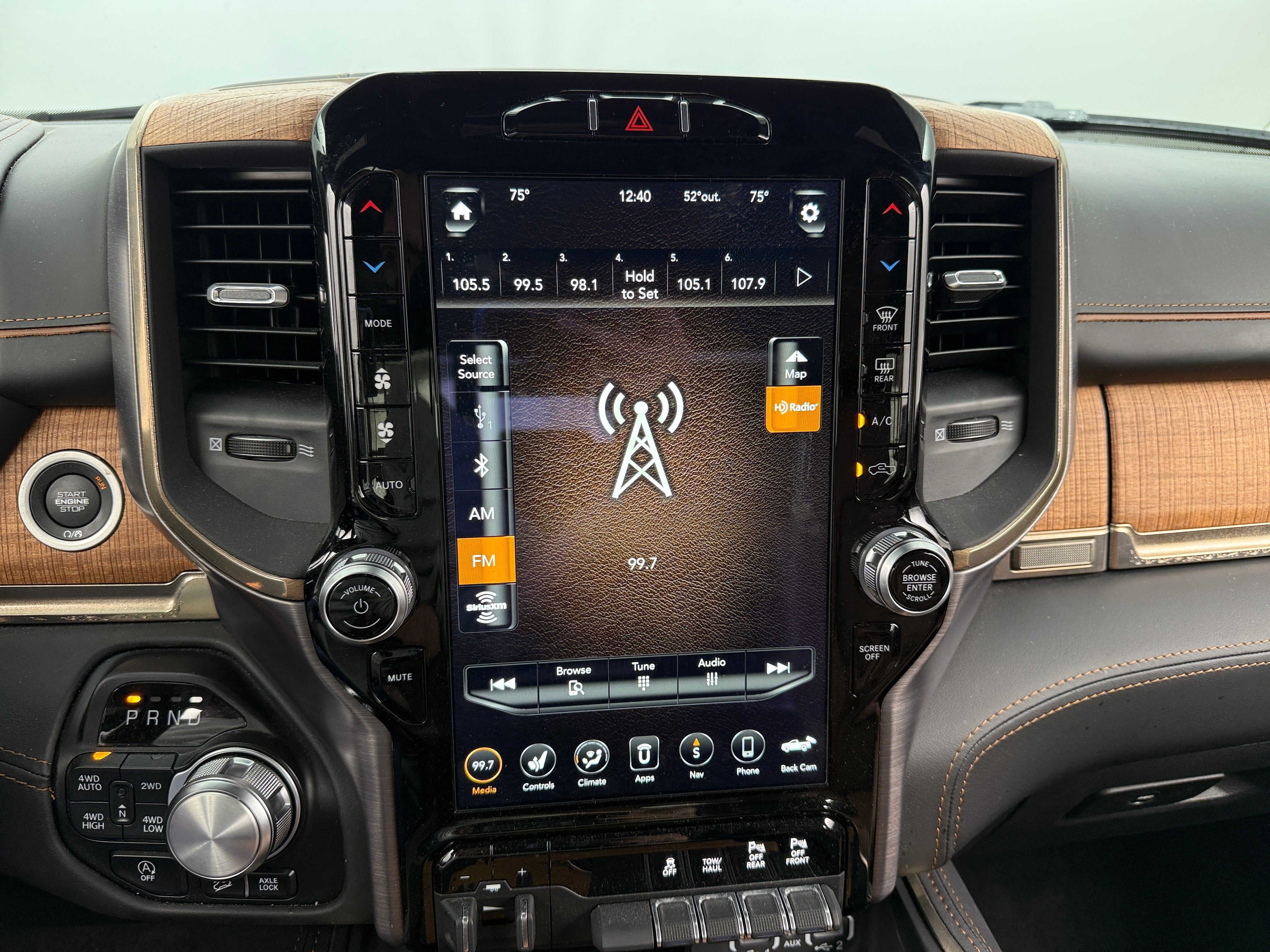 2021 RAM 1500 laramie Longhorn 3