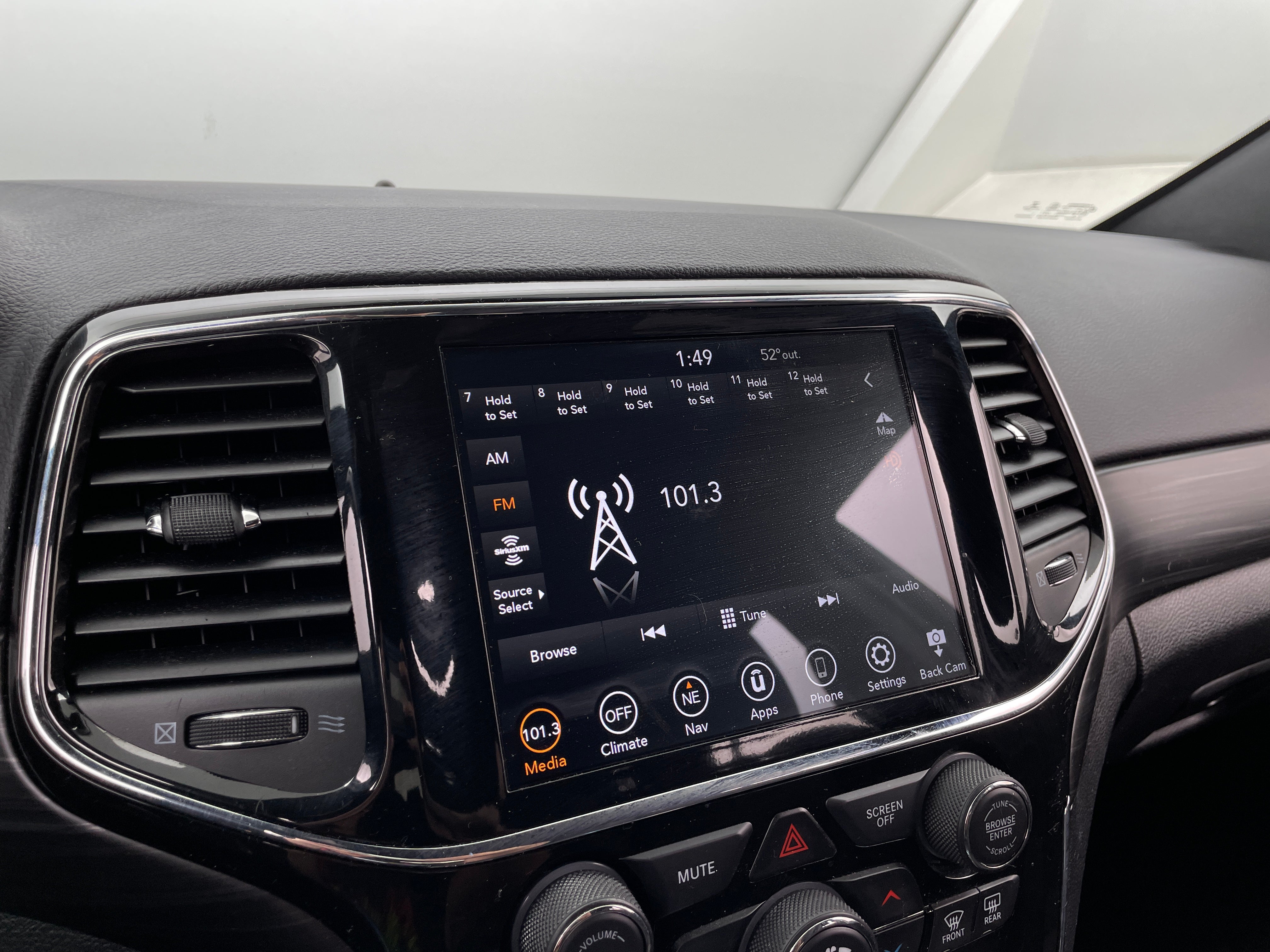 2020 Jeep Grand Cherokee Laredo 4