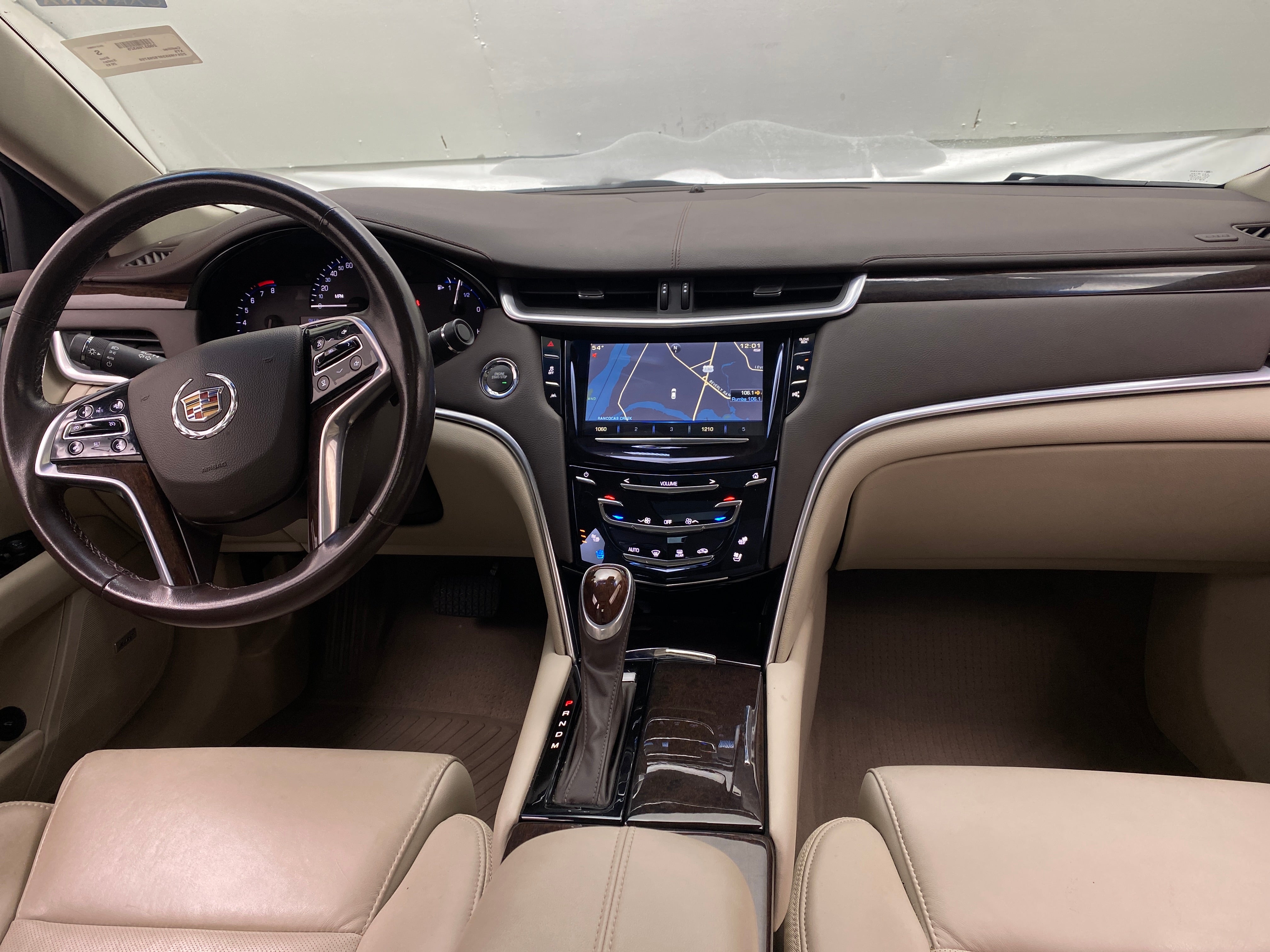2015 Cadillac XTS Luxury 2