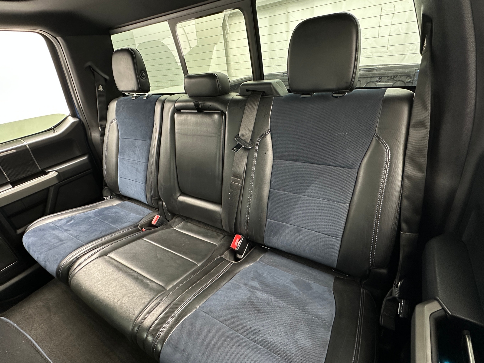 Thumbnail: 2019 Ford Econoline - 6