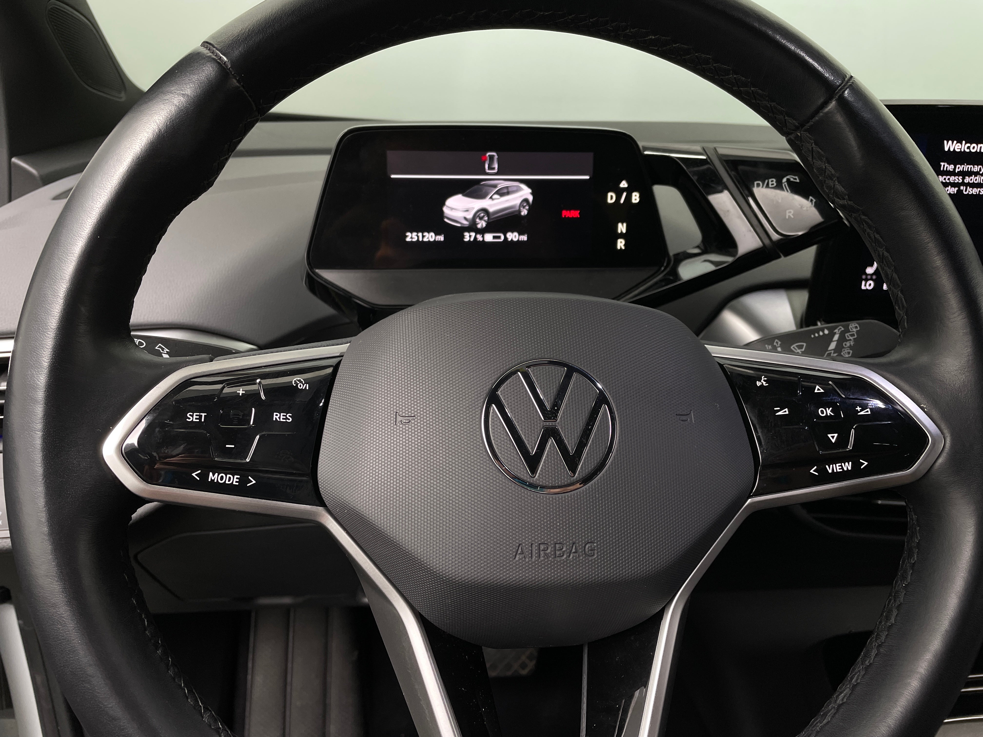 2022 Volkswagen ID.4 Pro 5
