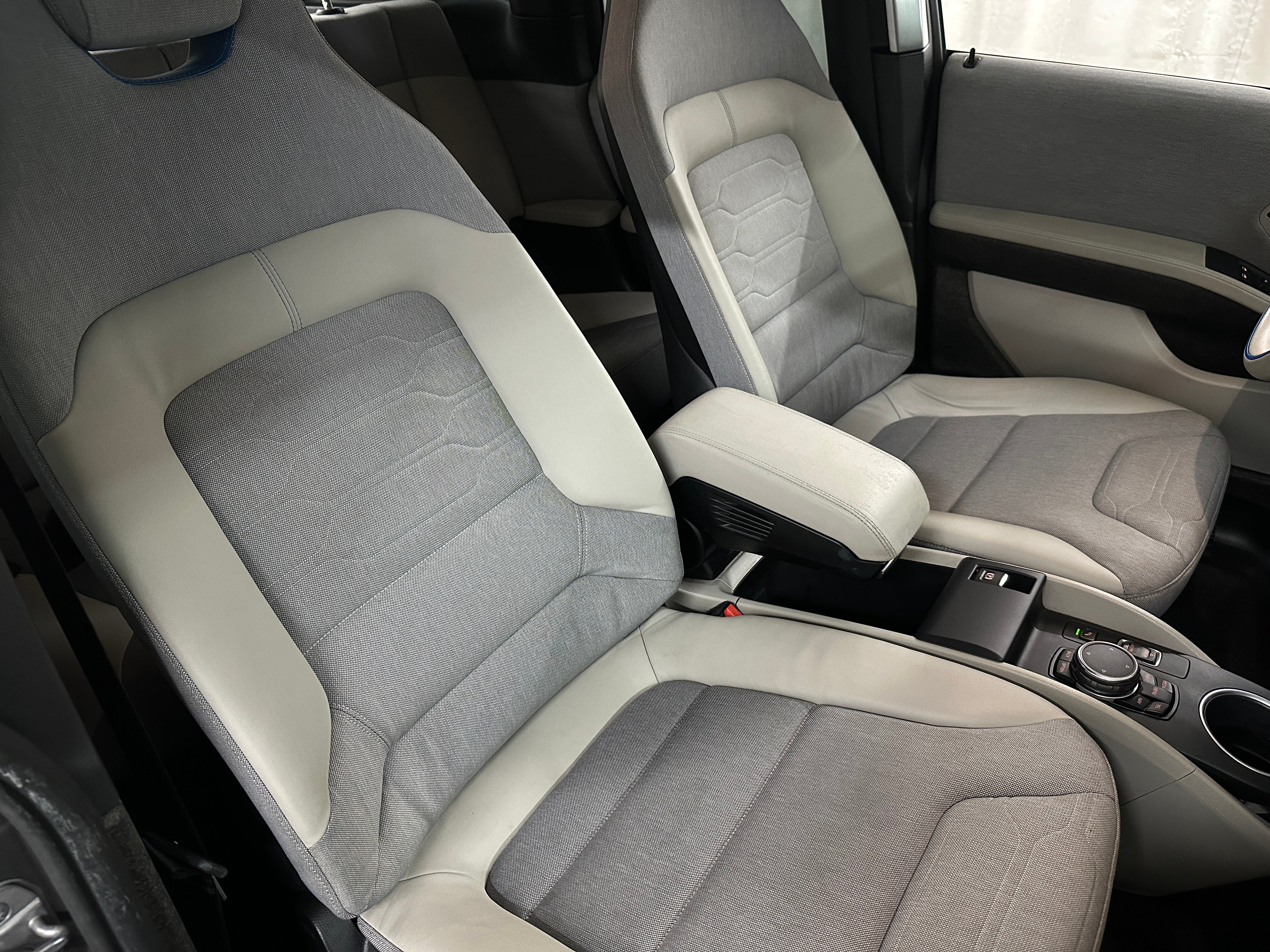 2016 BMW i3 Base 2