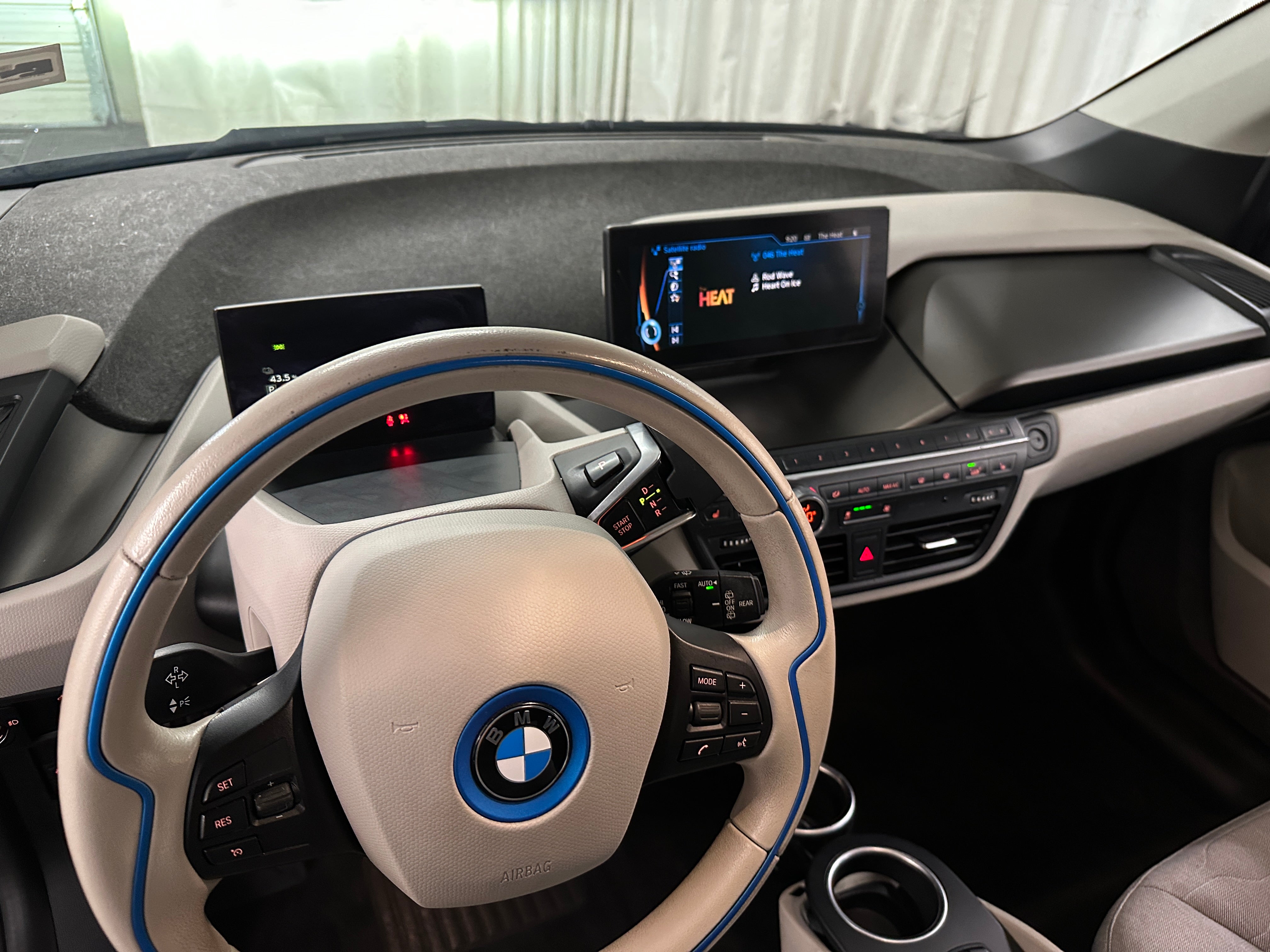 2016 BMW i3 Base 3