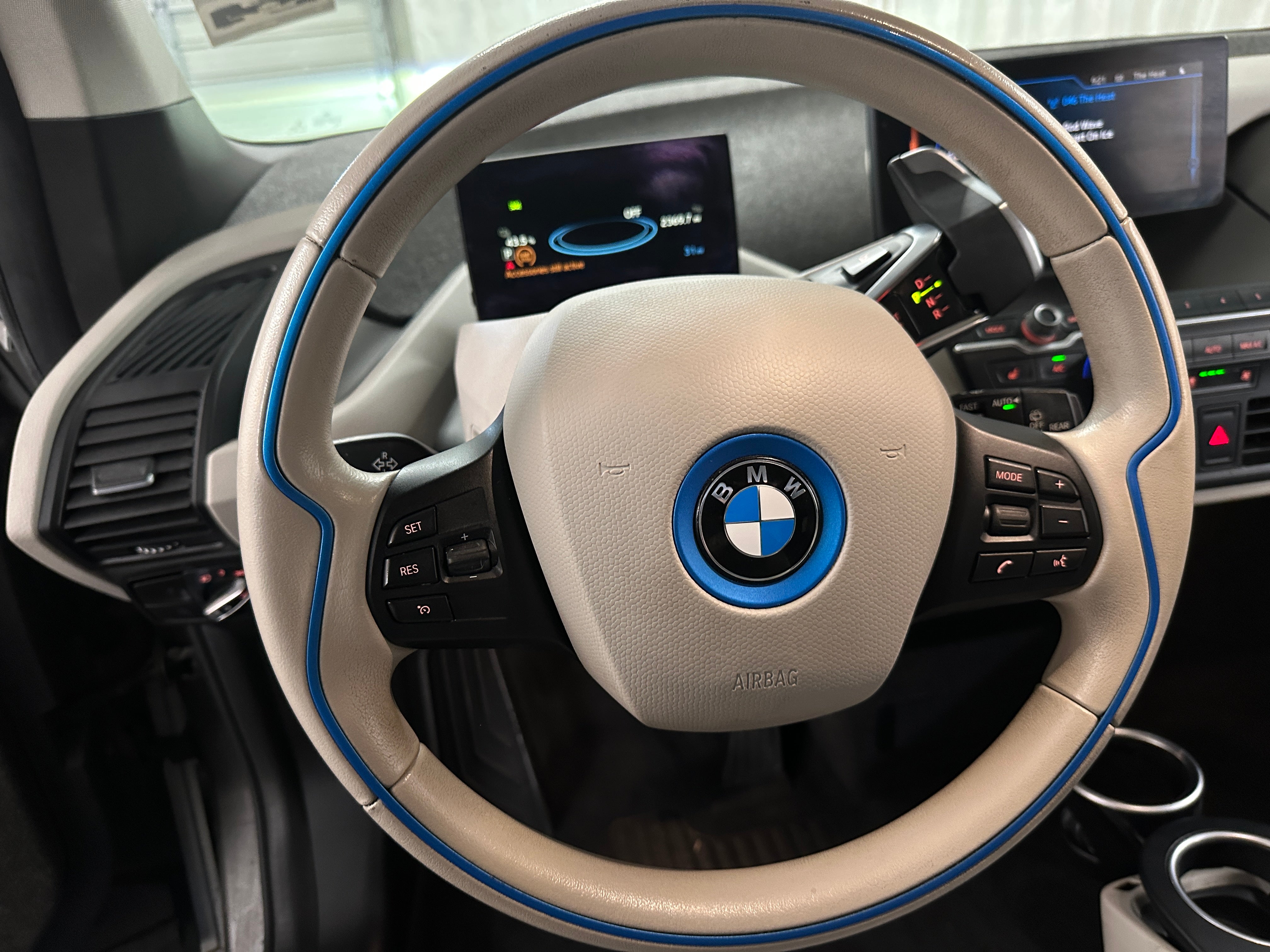 2016 BMW i3 Base 5