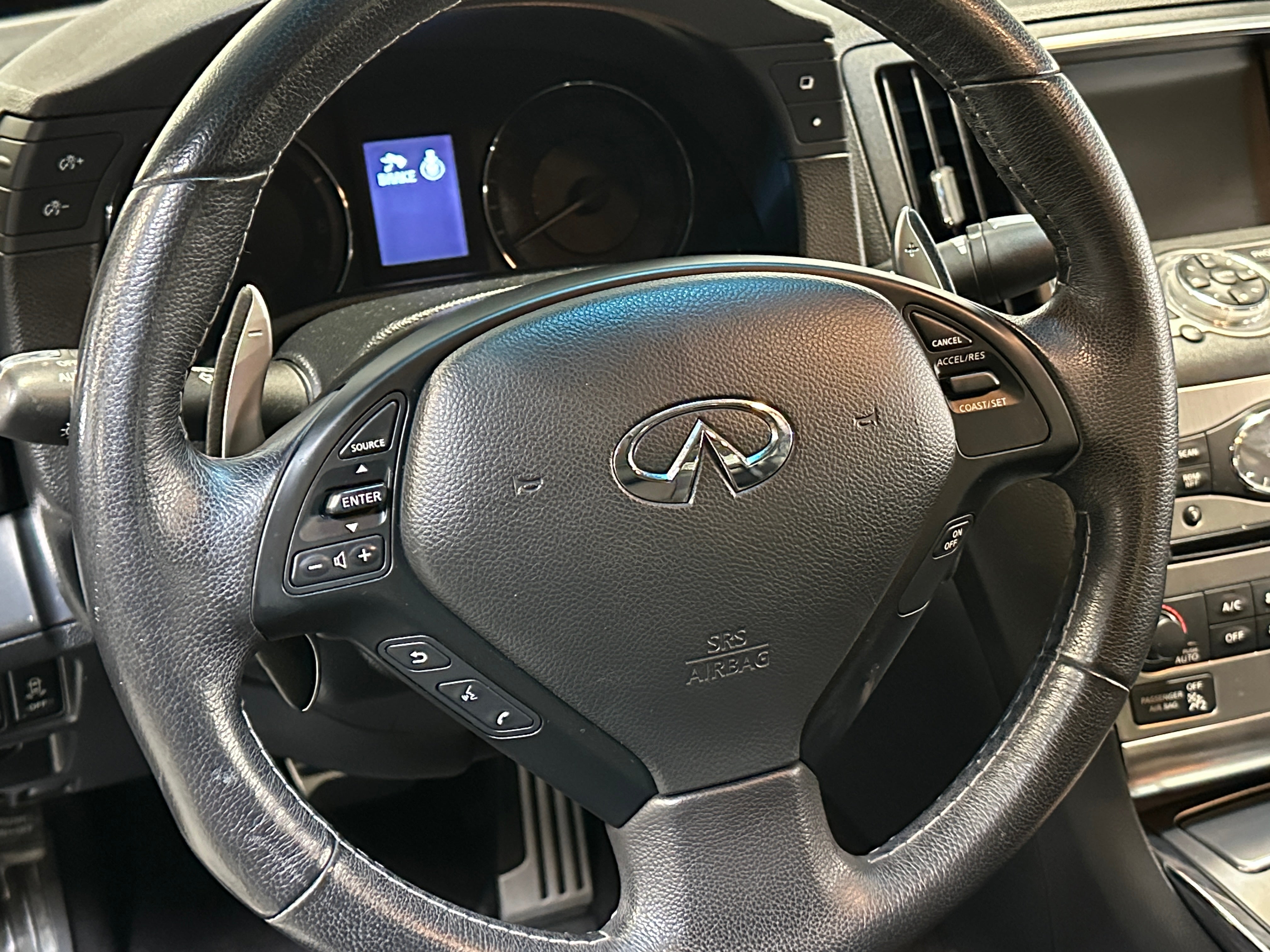 2012 INFINITI G37 X 3