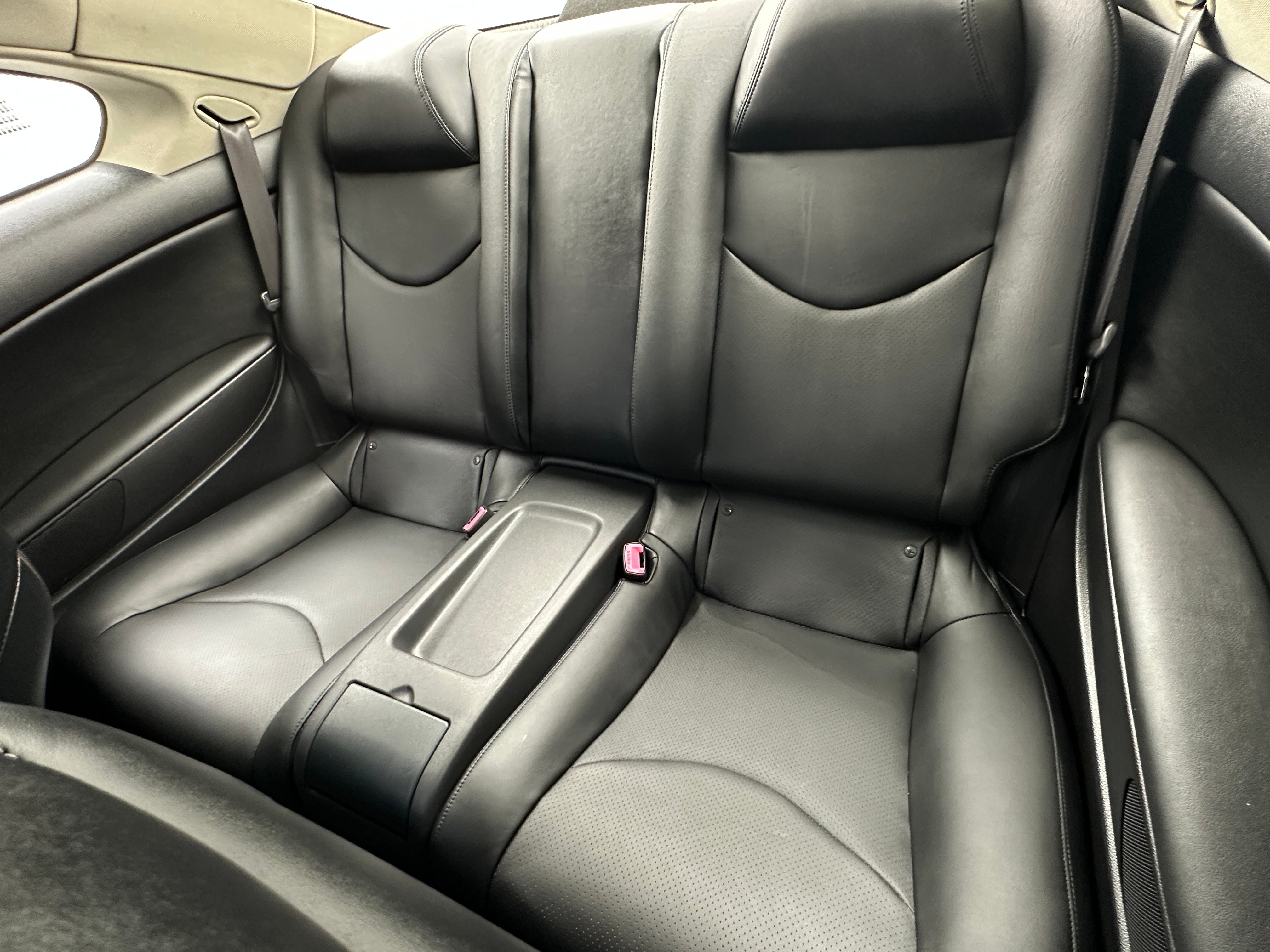 2012 INFINITI G37 X 4
