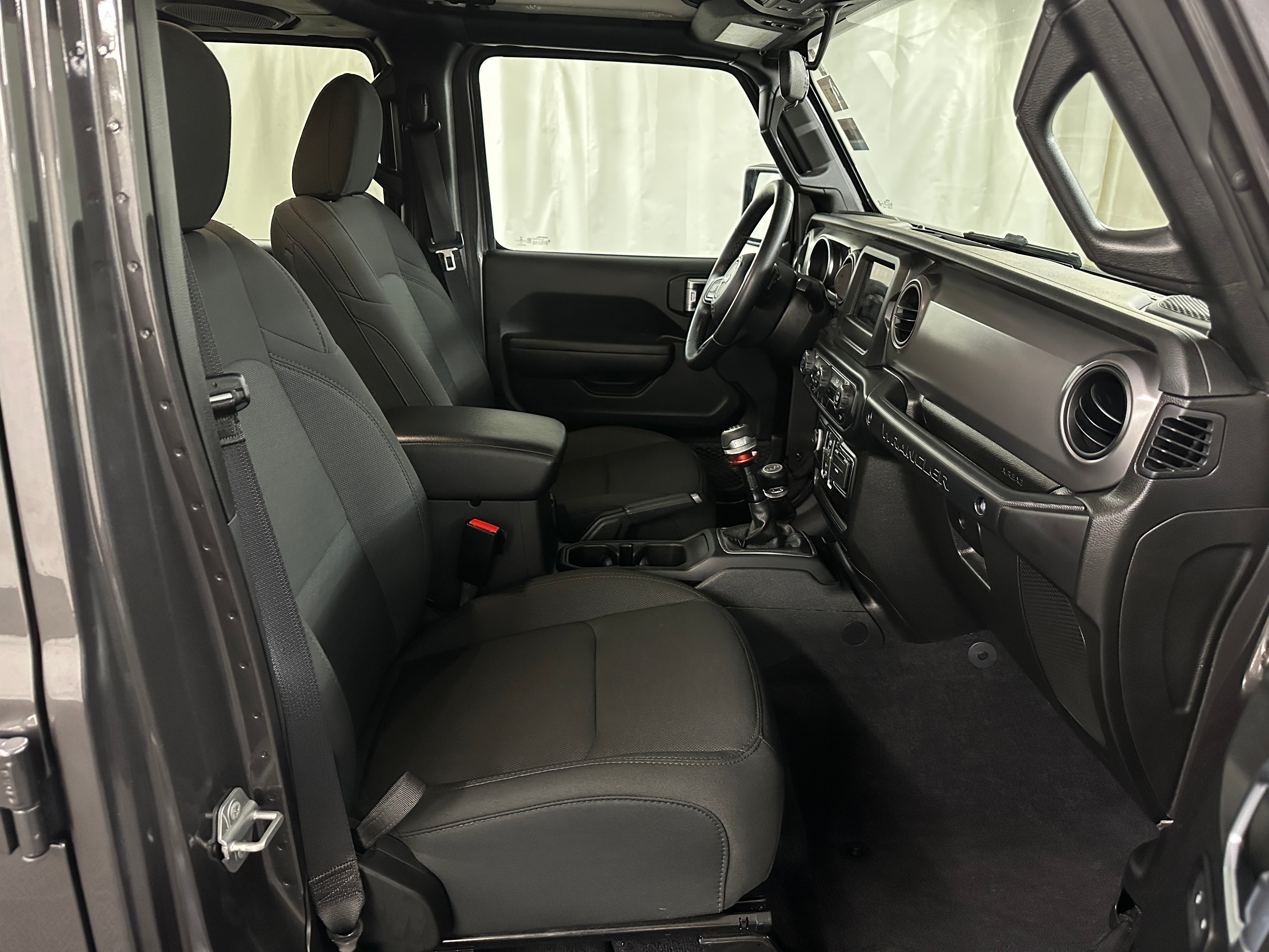 2021 Jeep Wrangler Unlimited Sport S 2