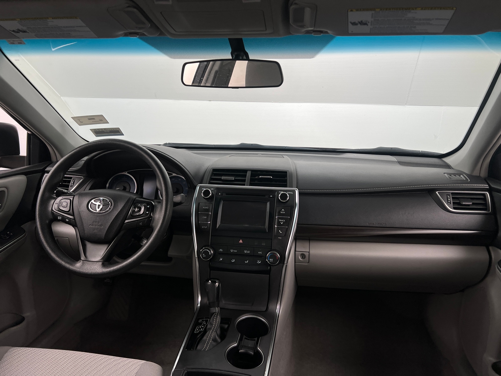 Thumbnail: 2016 Toyota Camry - 3