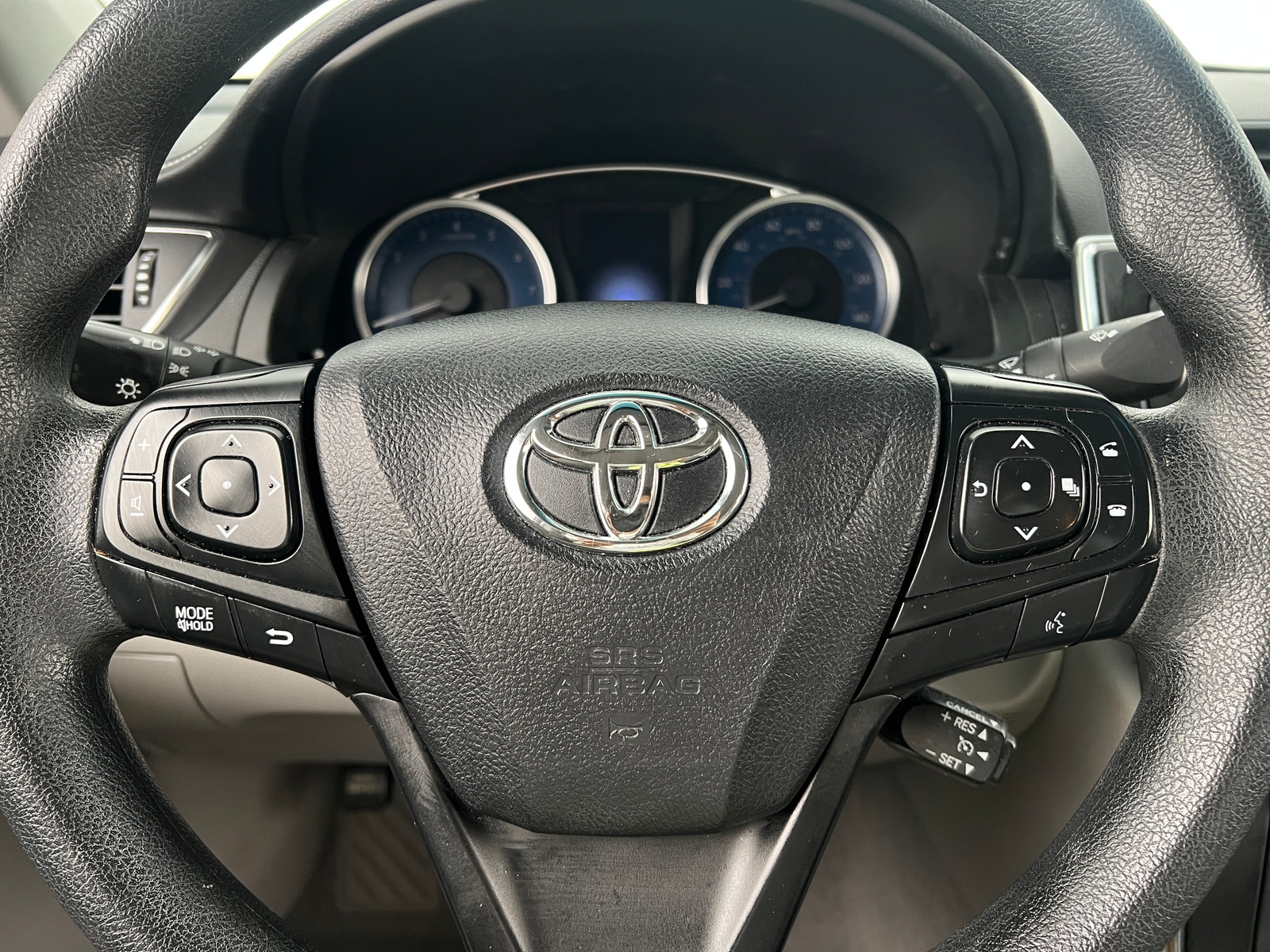 Thumbnail: 2016 Toyota Camry - 5