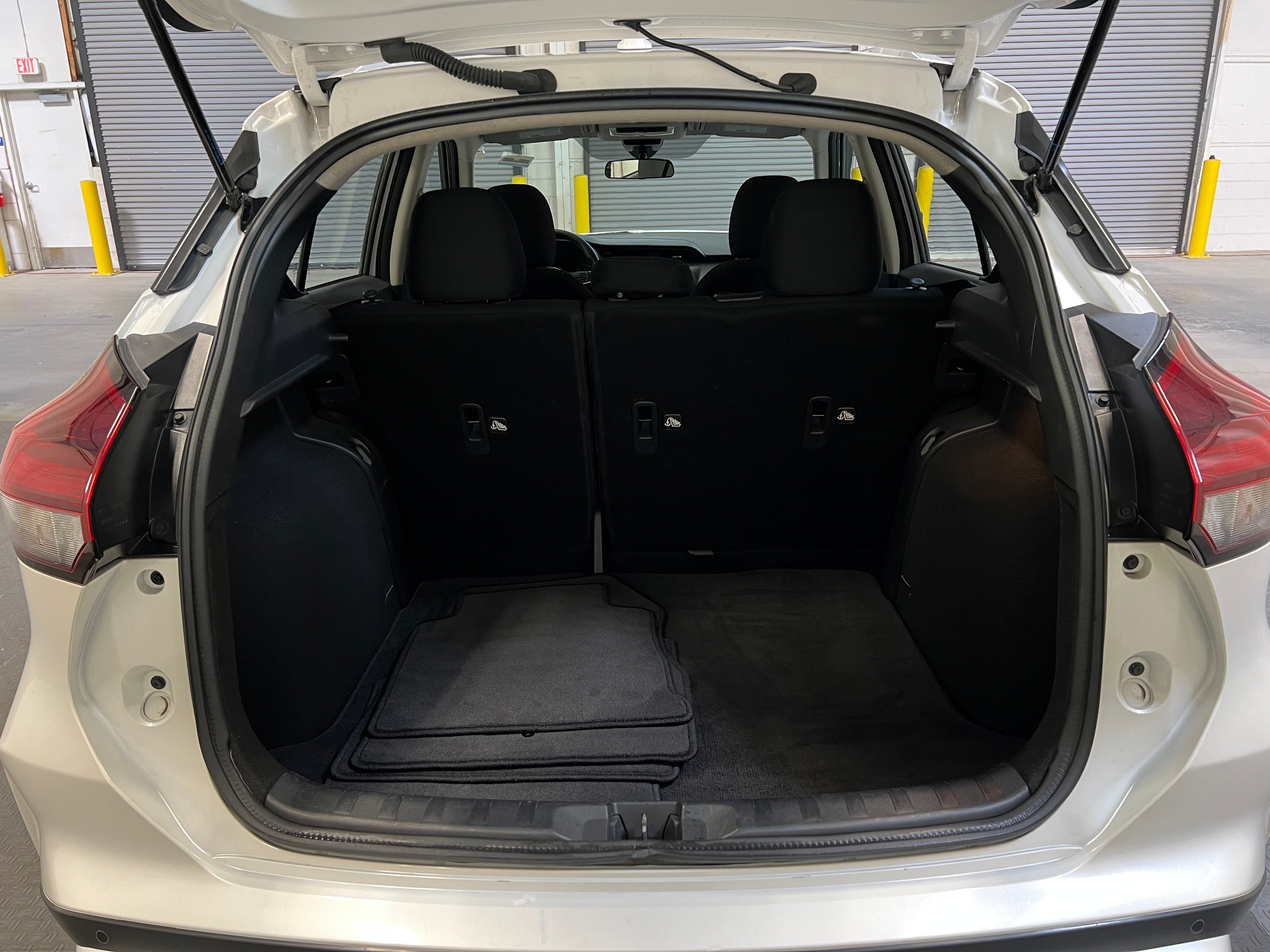 2024 Nissan Kicks SV 7