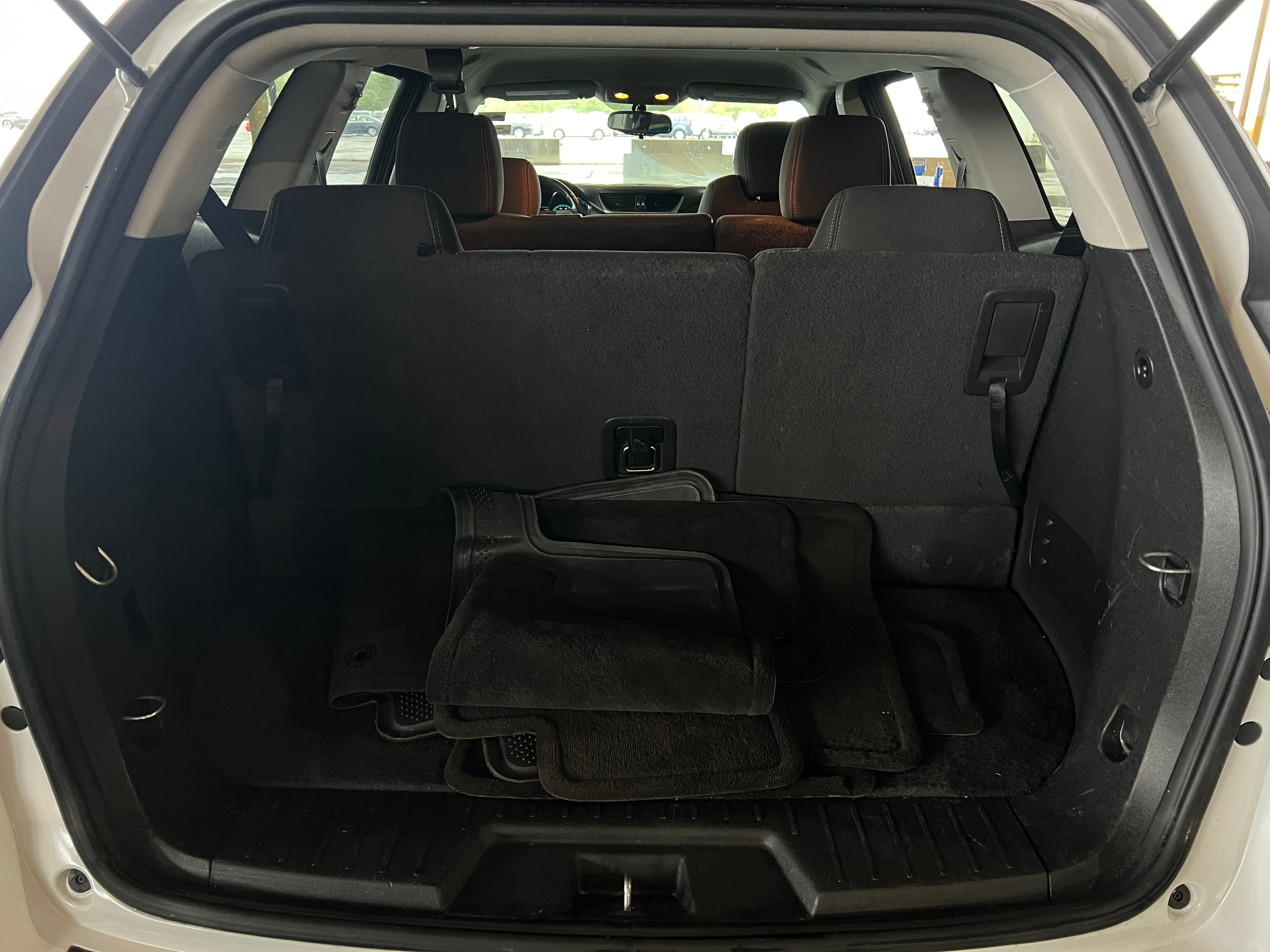 2017 Chevrolet Traverse LT 7