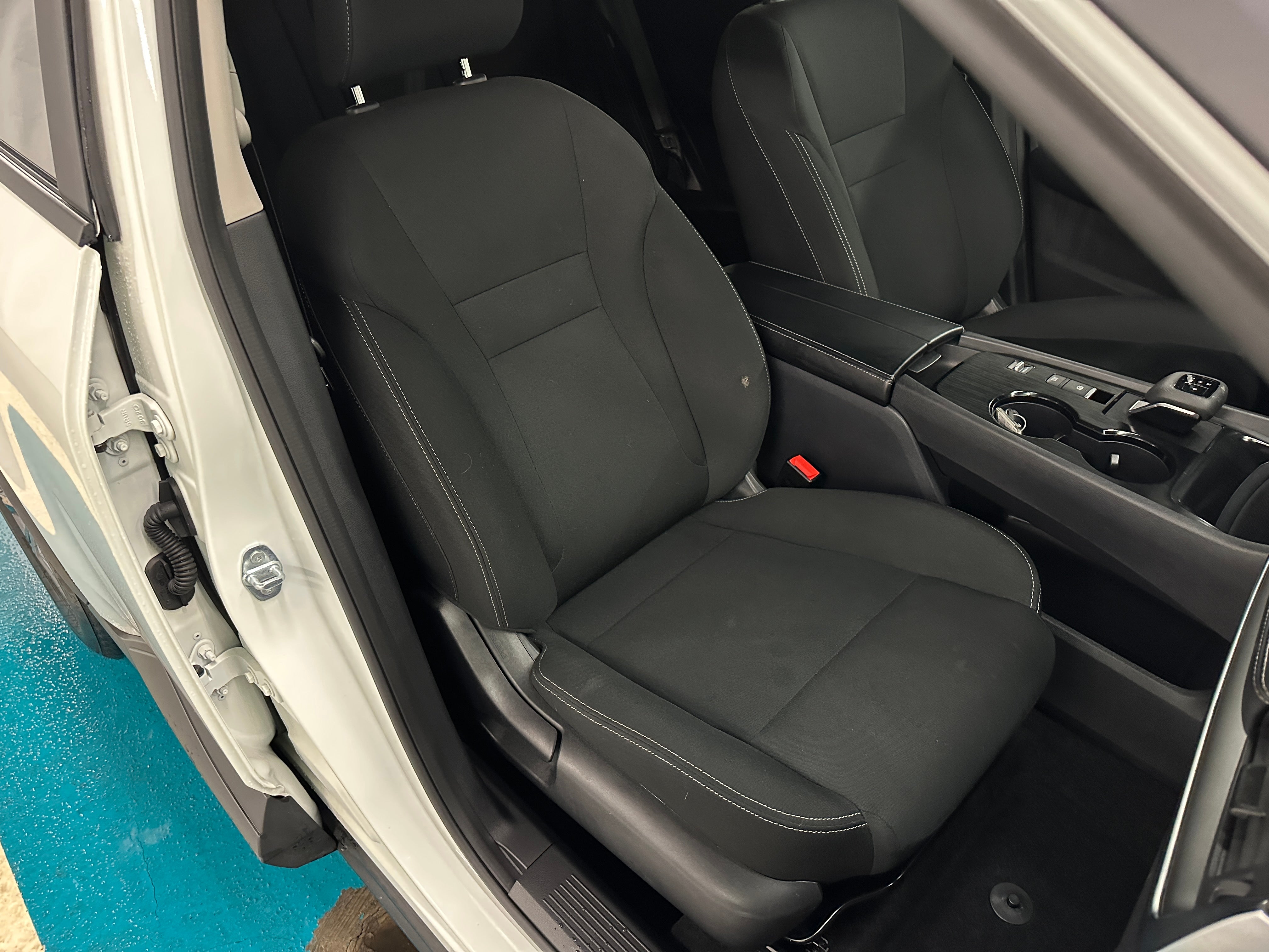 2024 Nissan Rogue S 2