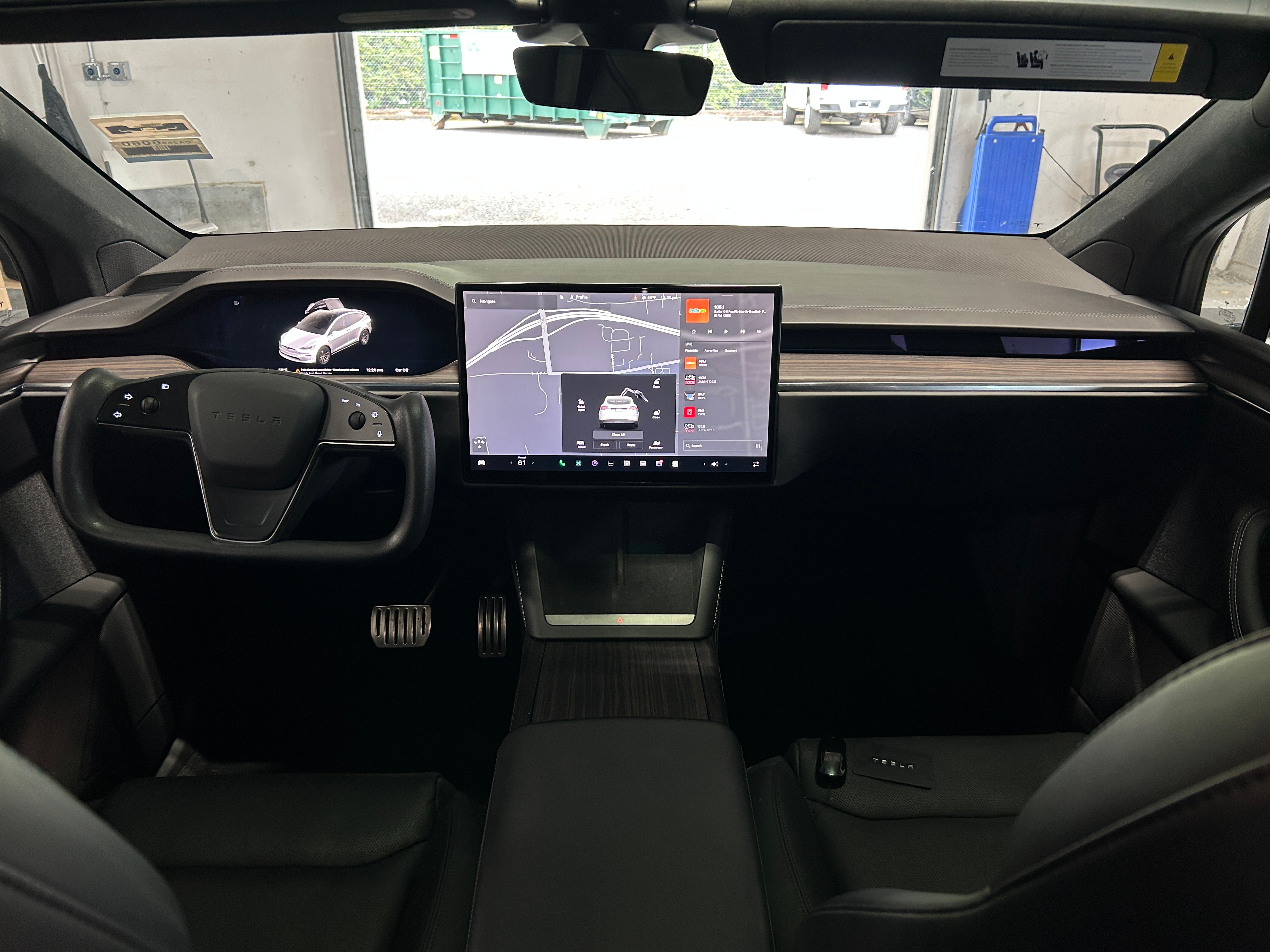 2022 Tesla Model X Long Range 2