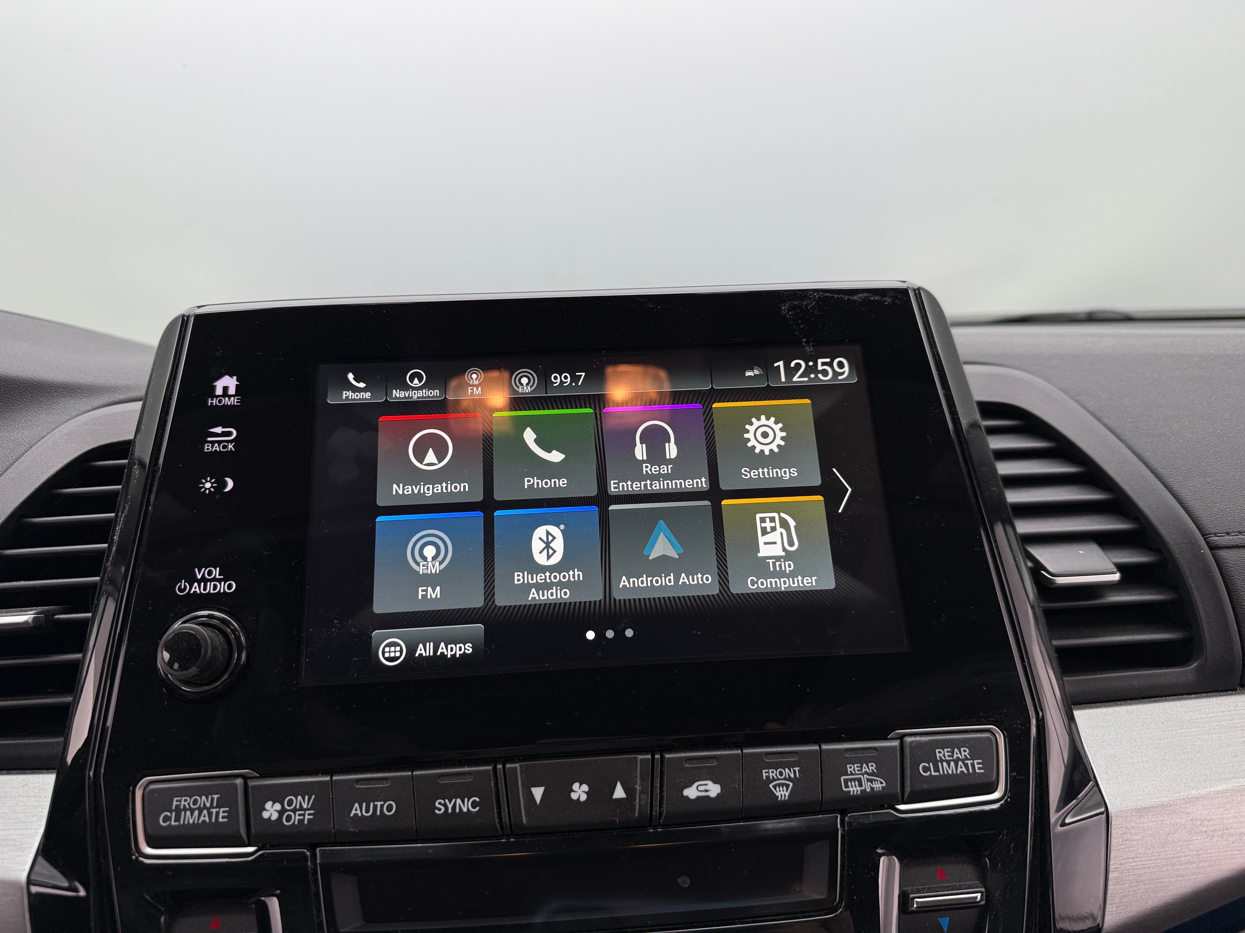 2024 Honda Odyssey Touring 3